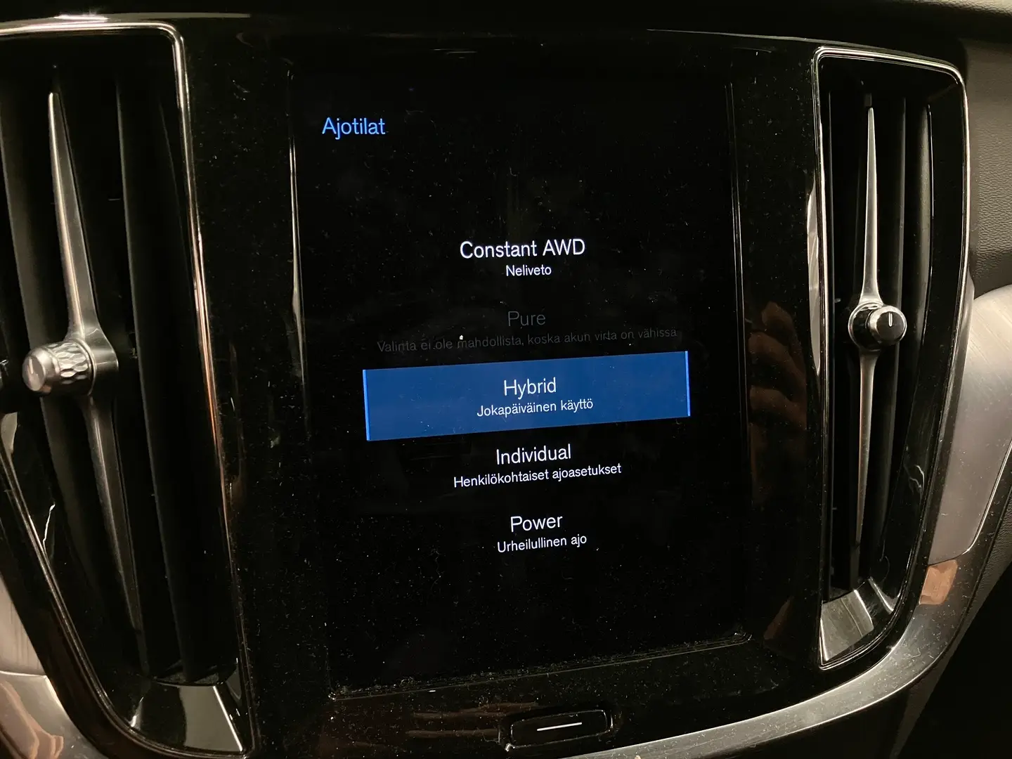Car Image - uDDOUX4sCfxrj5MZD8XOL