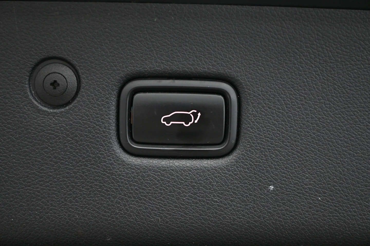 Car Image - 72h5j8HvHGhVrz05MinPKn