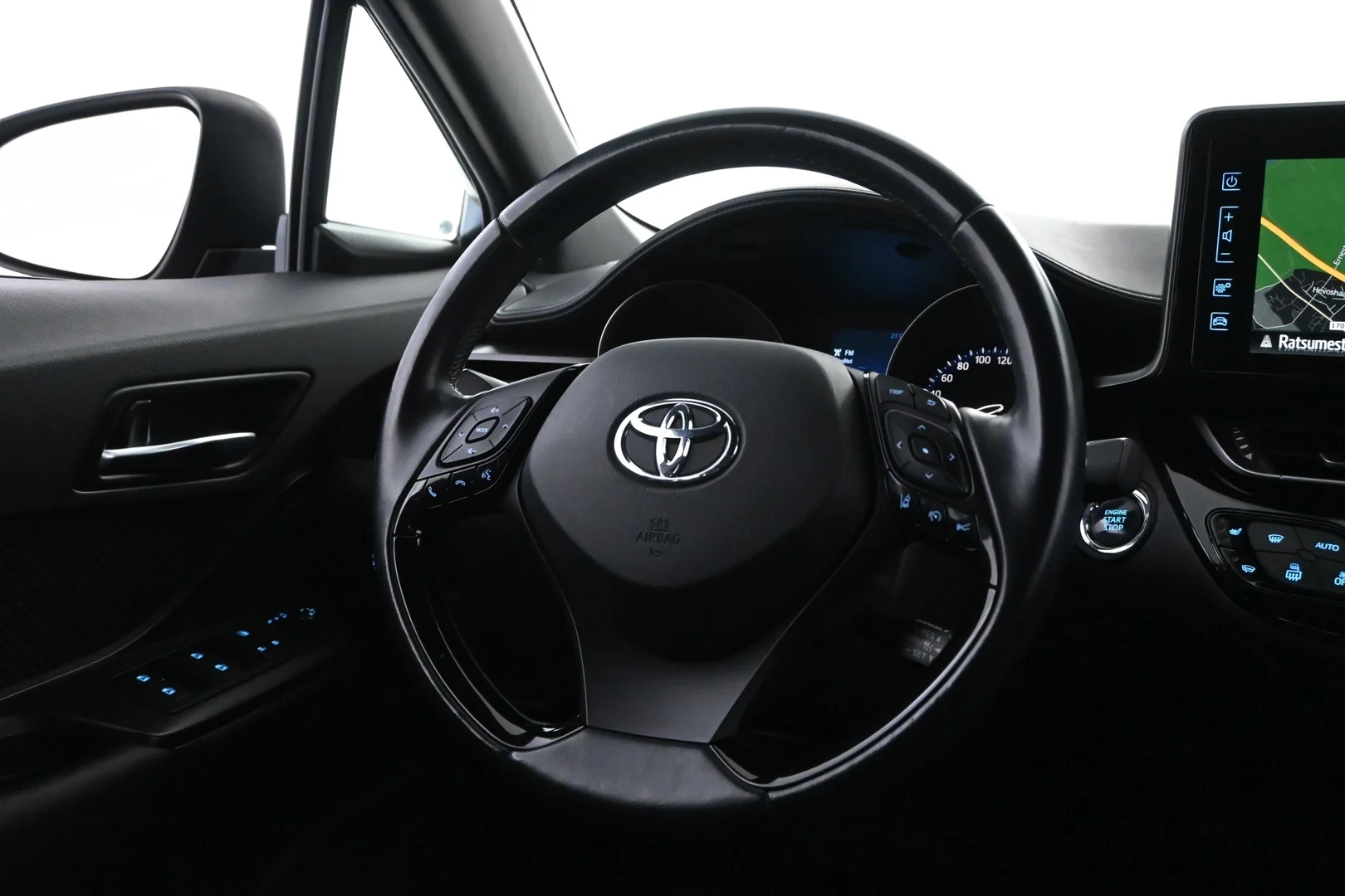 Car Image - 3tbxRSmZSfbk2UGlREO45p