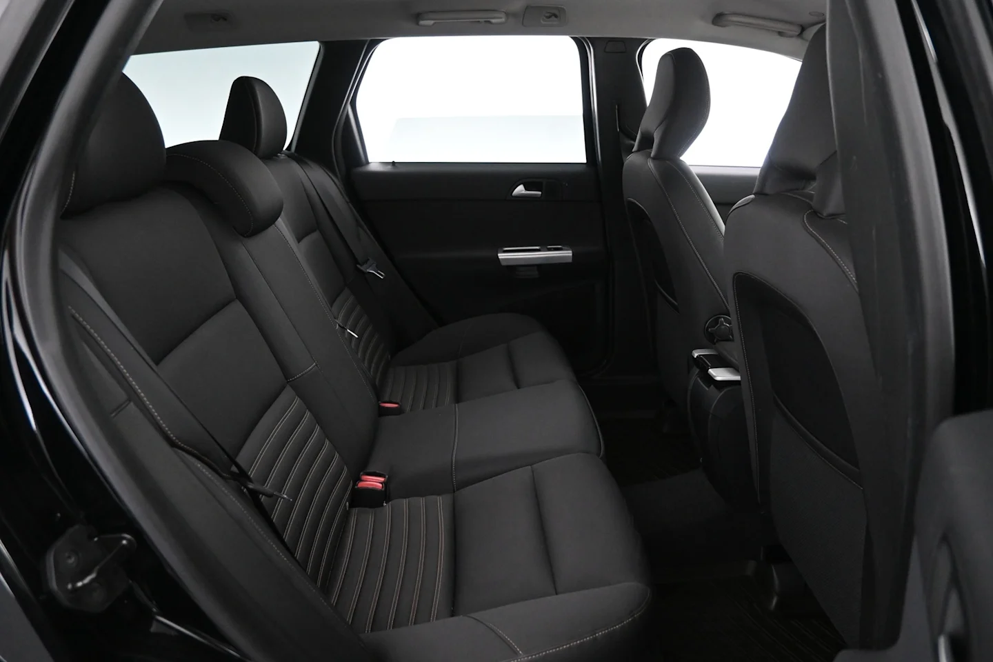 Car Image - 5P8oCN2HwW86aLy512JRRh