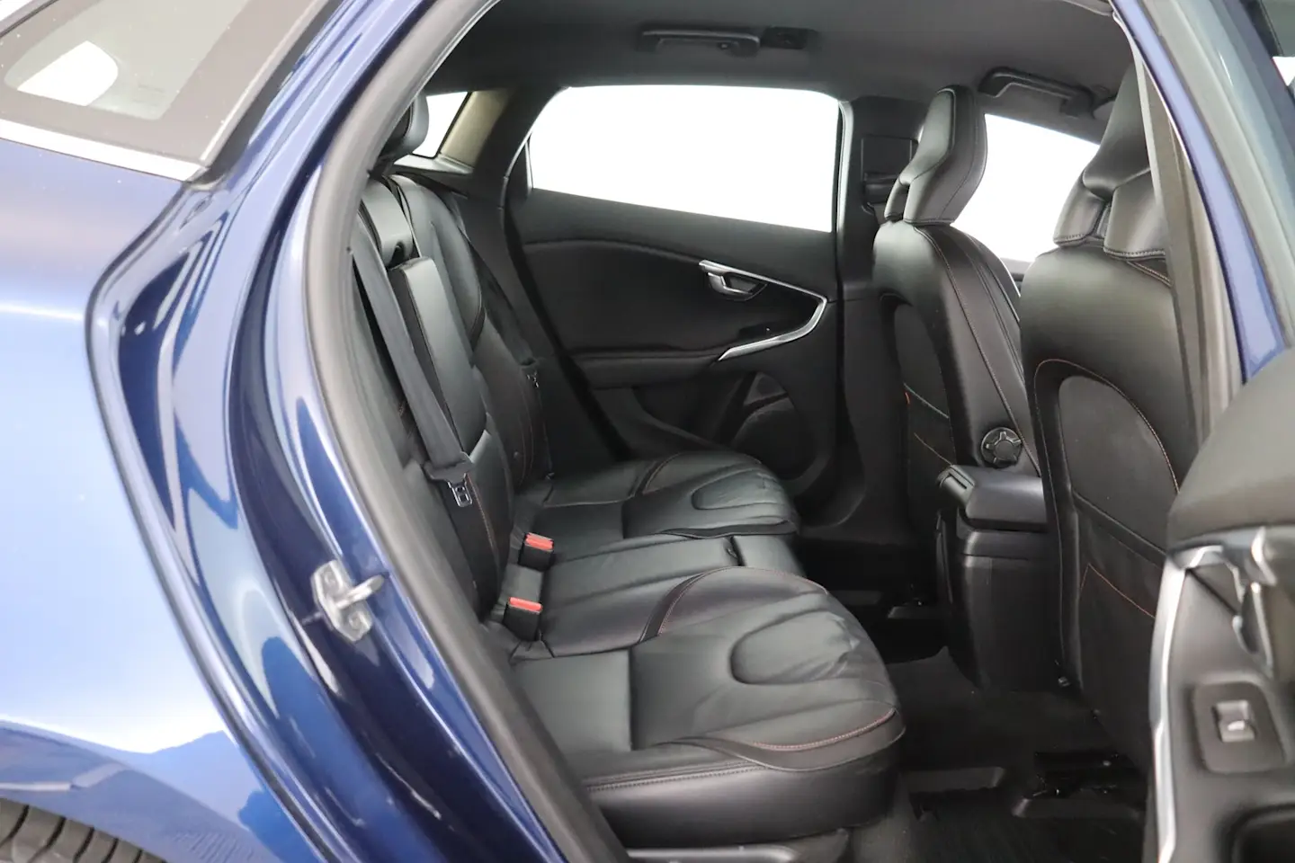 Car Image - 3Xvk1usnx9Hwn5YLJsIkei
