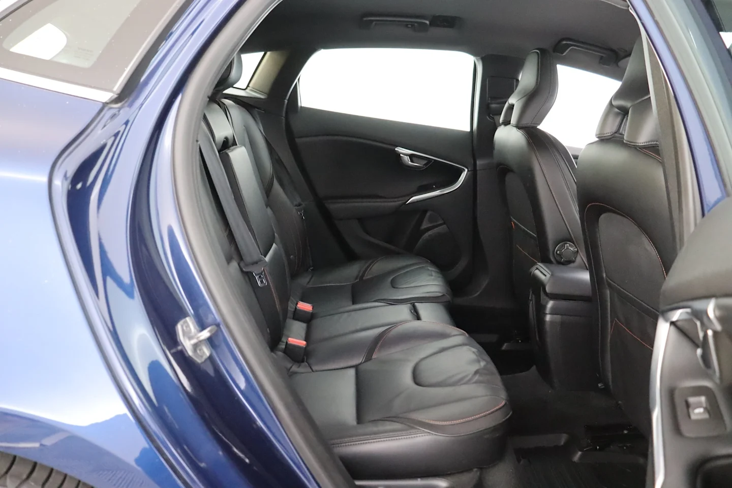 Car Image - 3Xvk1usnx9Hwn5YLJsIkei