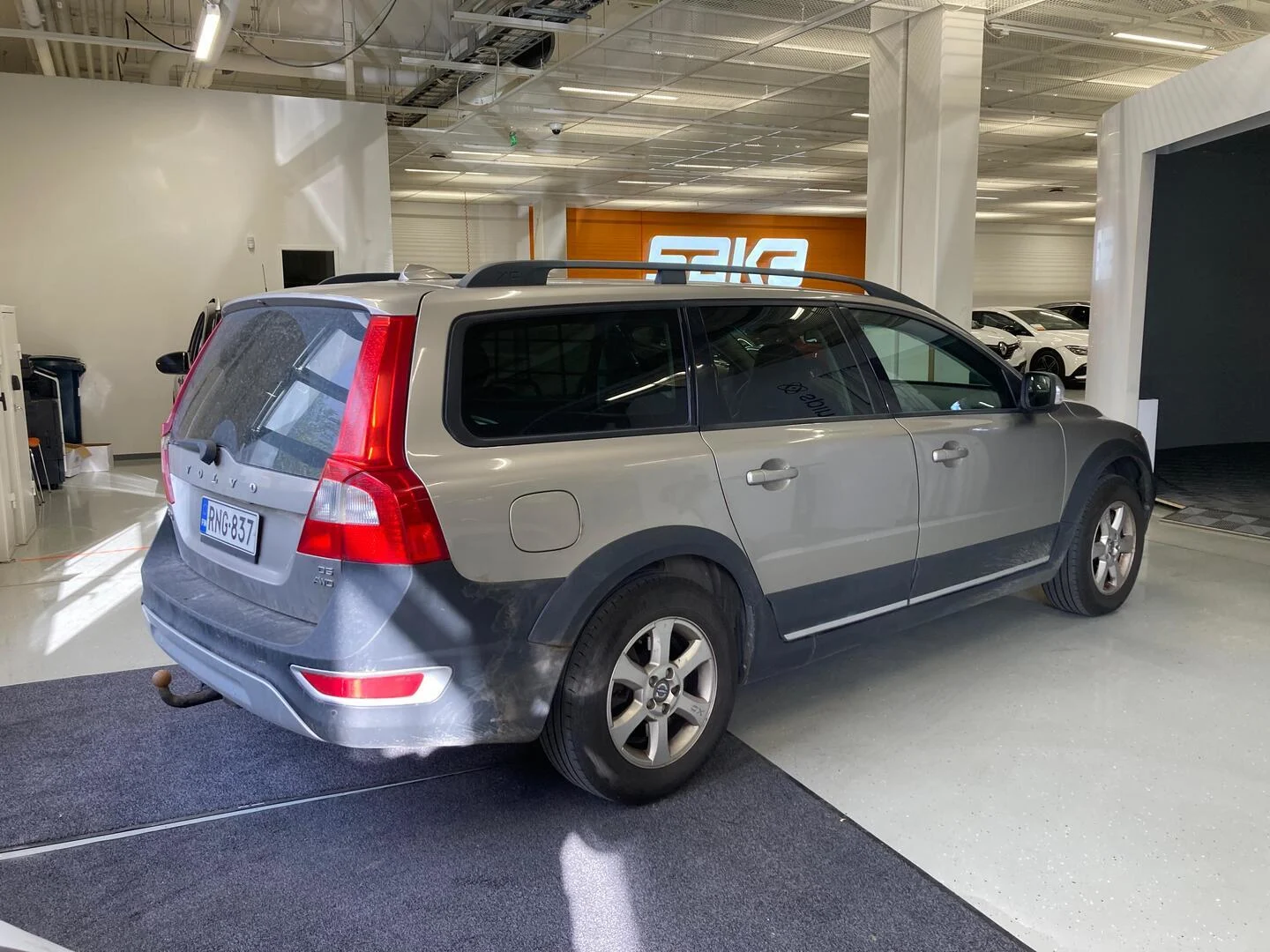 Car Image - 2OtTacNDlK5GCGpa7xaG0I