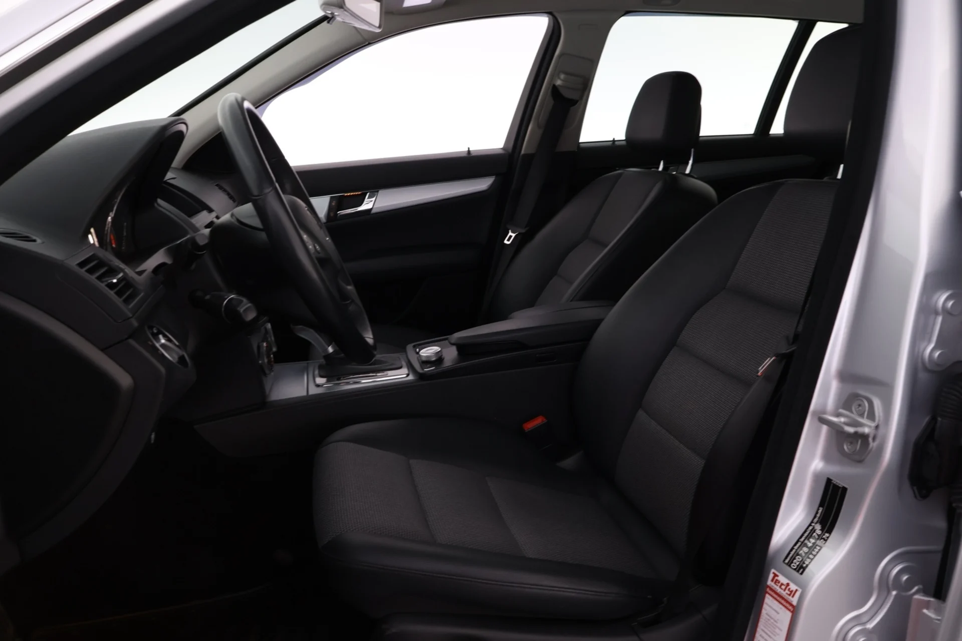 Car Image - SMsHdqU7bju599gQTtjmp
