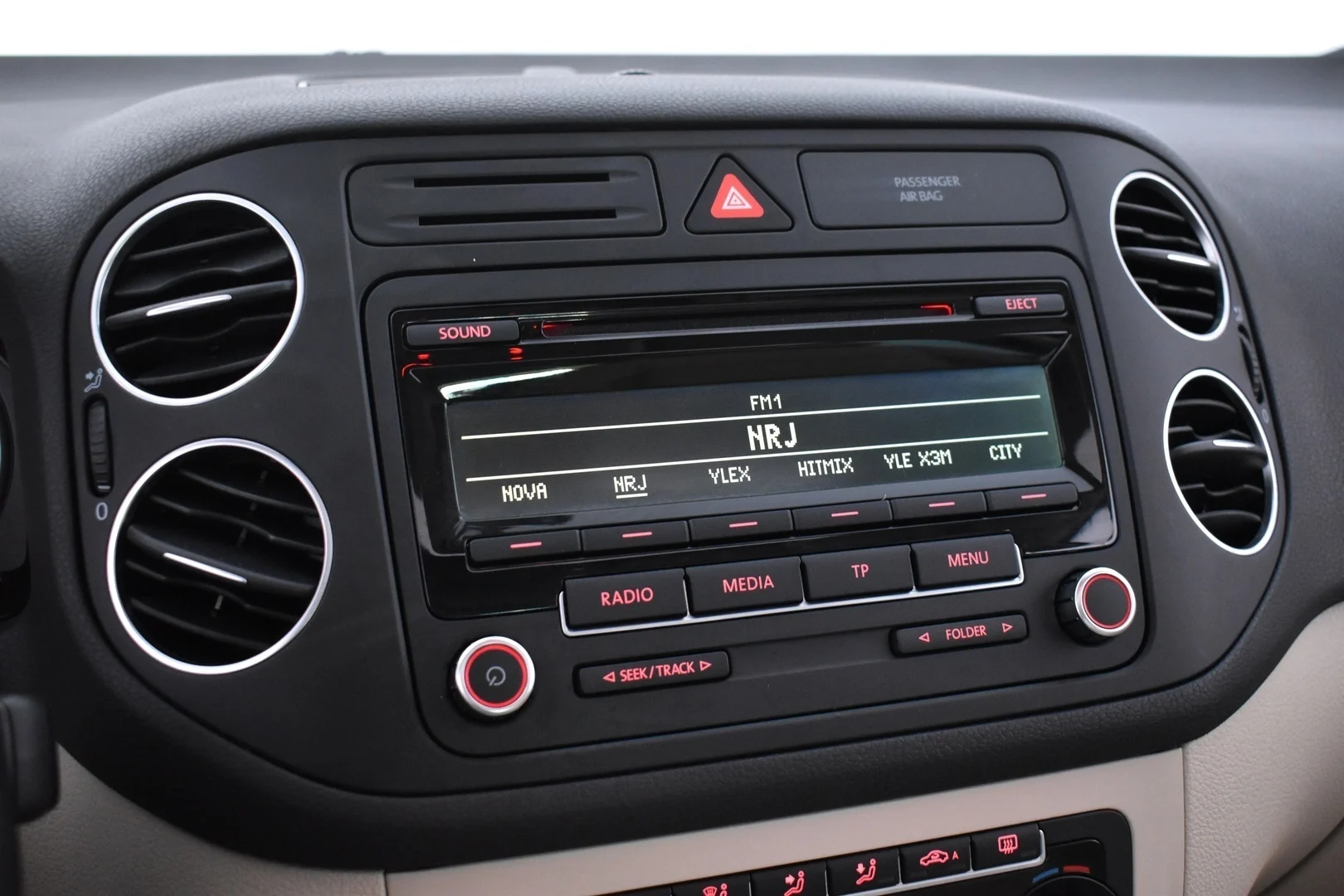 Car Image - FsaWI5S3rNFtQvifuEUCY