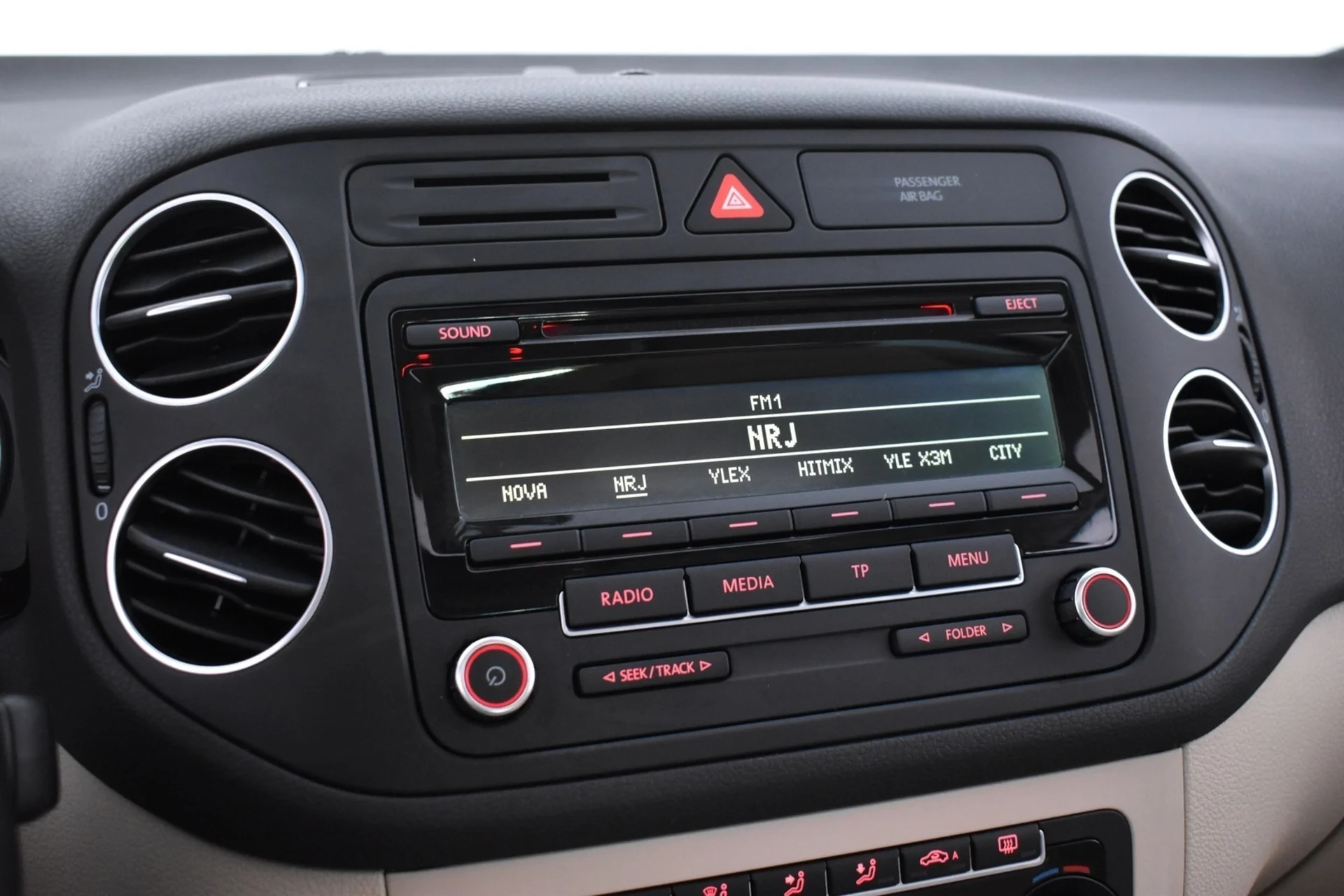 Car Image - FsaWI5S3rNFtQvifuEUCY