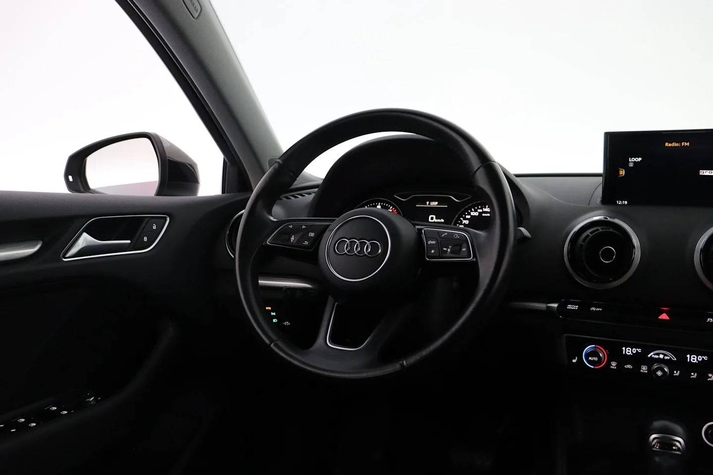 Car Image - 6DYZ2BXNHP3o7E9y25YJc9