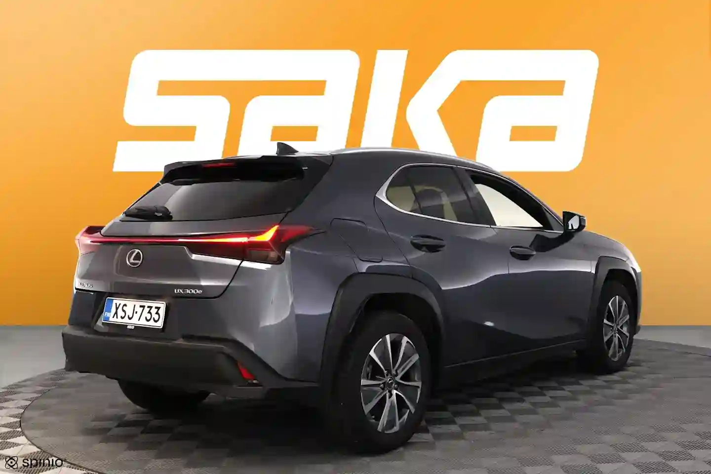 Car Image - 3Lxx1tuTk9mJaAMqc6ot8L