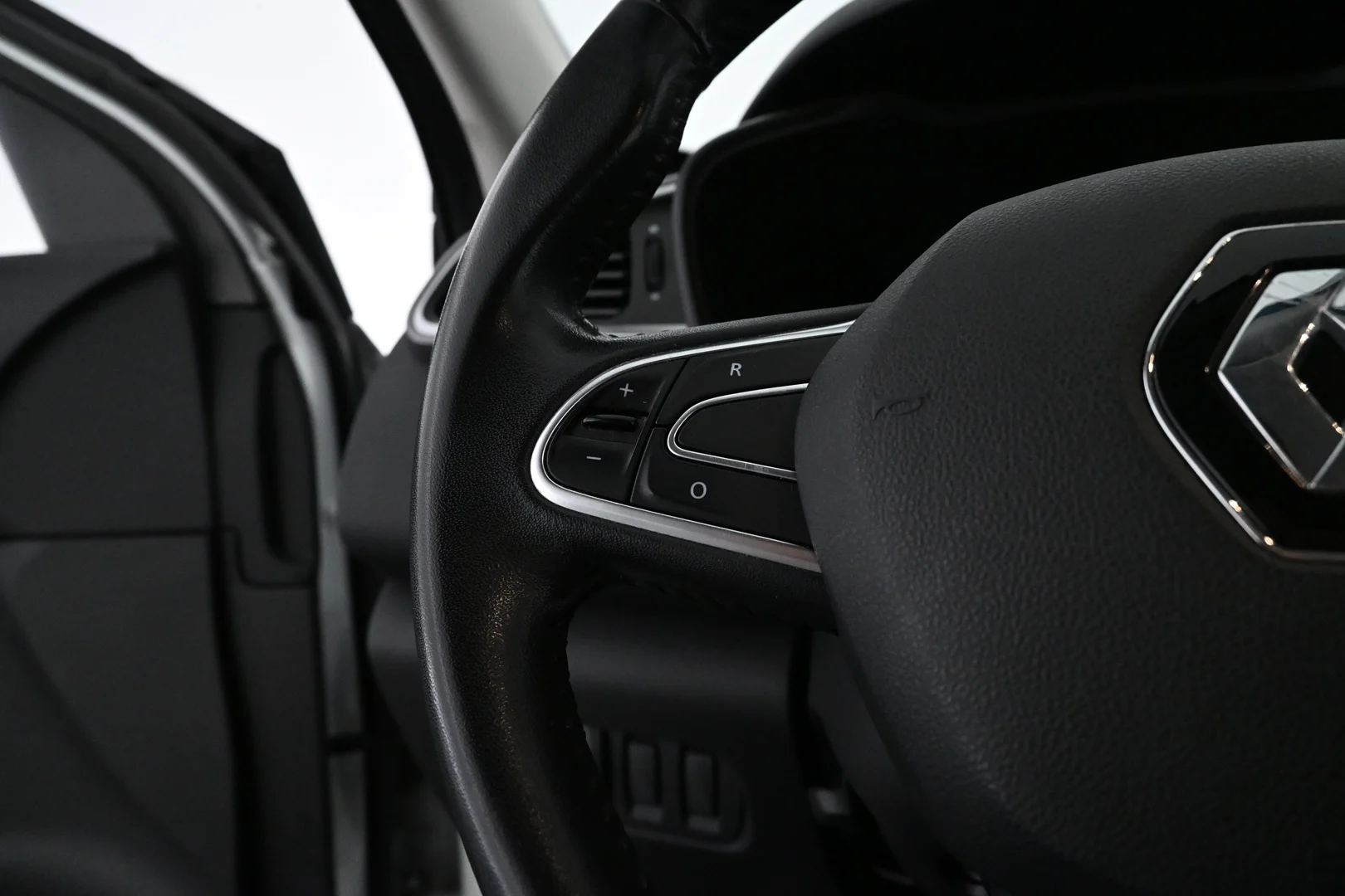 Car Image - 13XaNRWWxGOZcMmXQXsXdk
