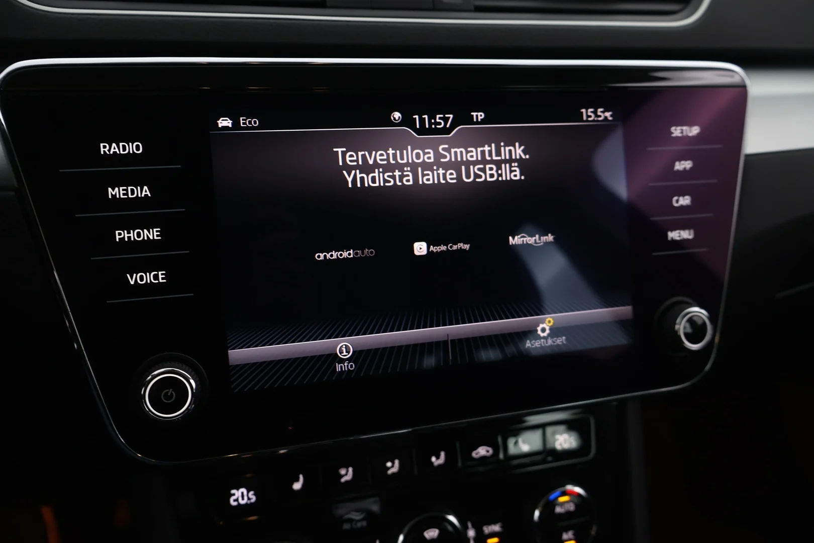 Car Image - rCaJJ6GTmym3gfVvIQGIc