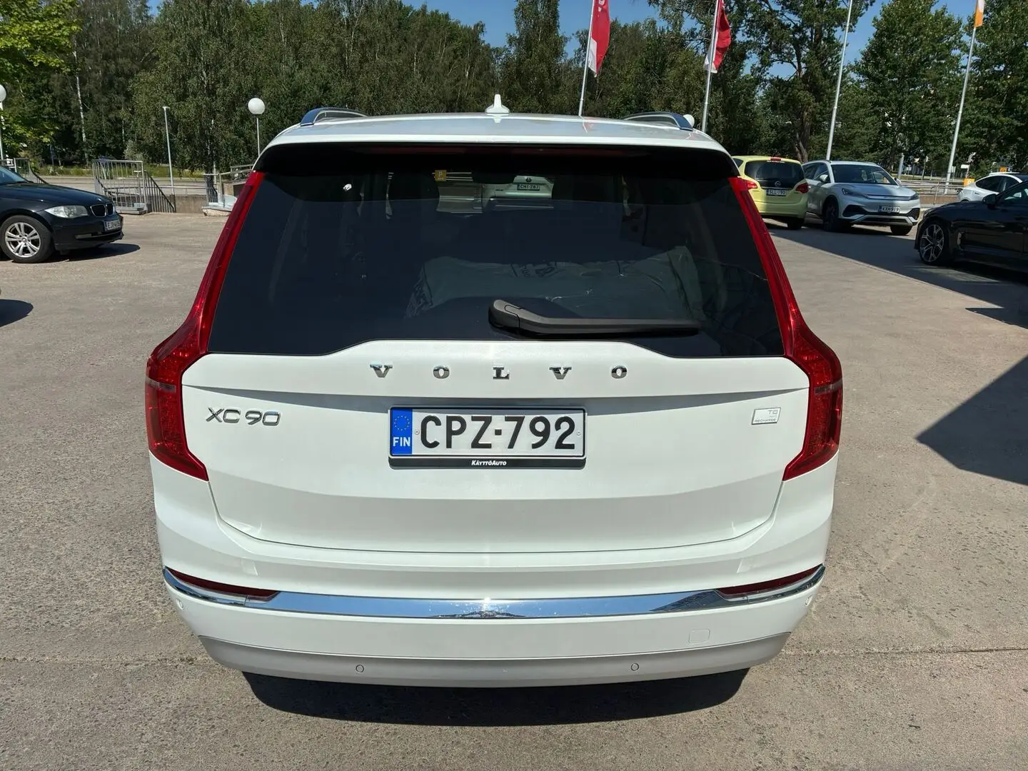 Car Image - 1uO82LuV8WuD8TvxIQ2VjJ