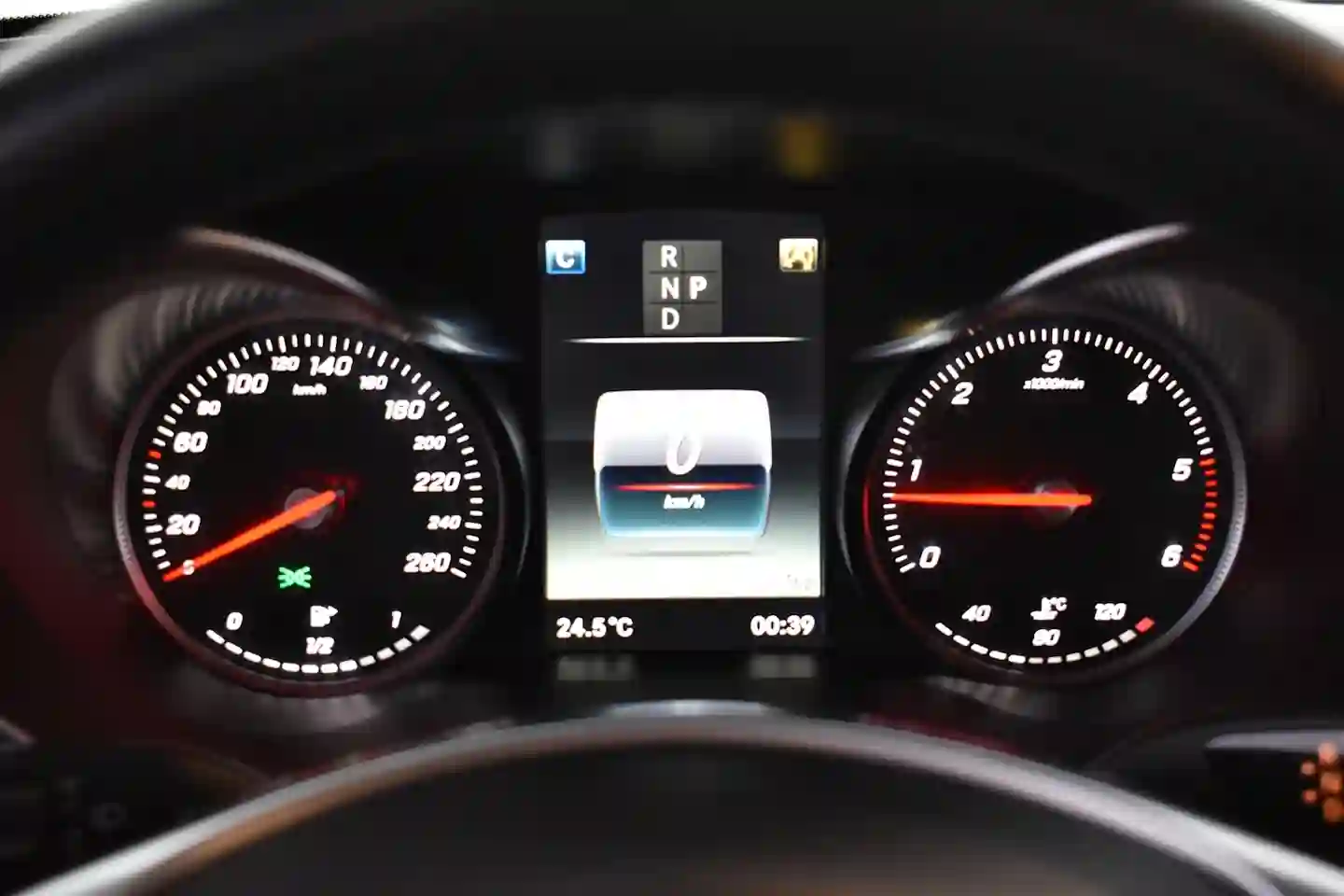 Car Image - RLCnEQRn3Cz2TgY39MSnq