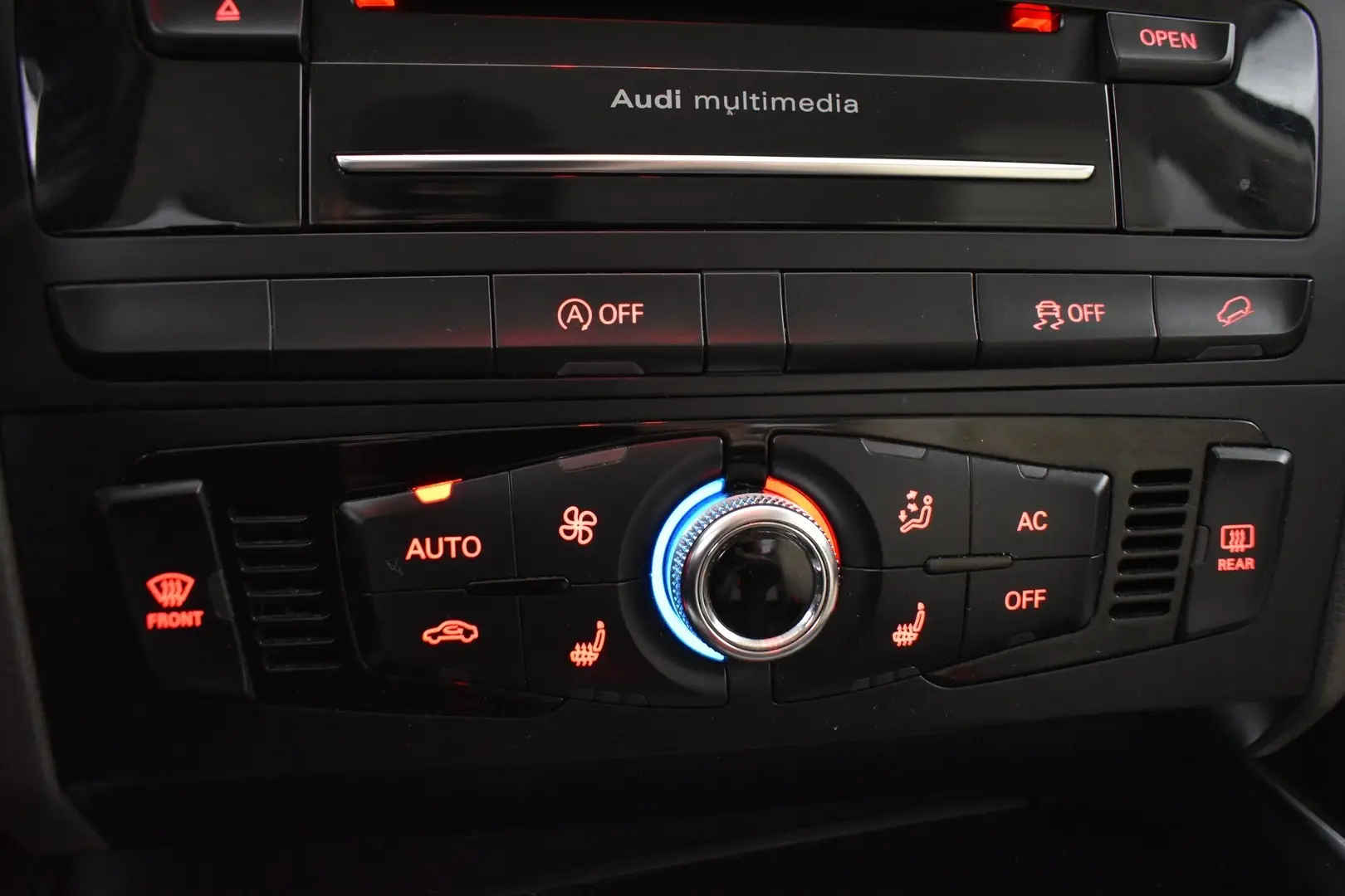 Car Image - 3ReWUYi70AcWMrYCBkge7u