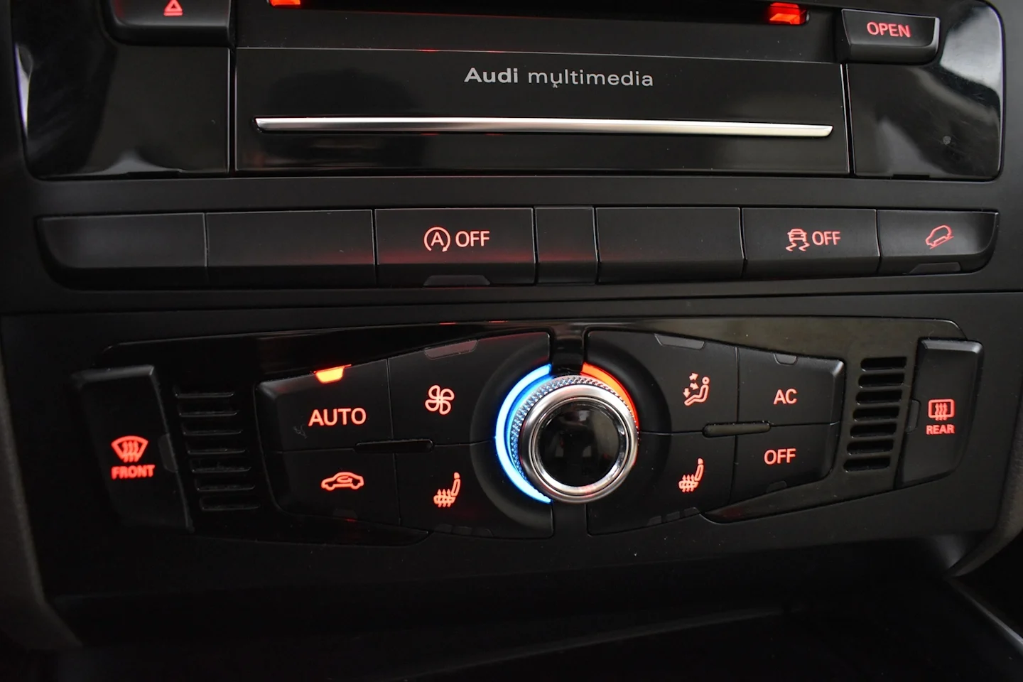 Car Image - 3ReWUYi70AcWMrYCBkge7u
