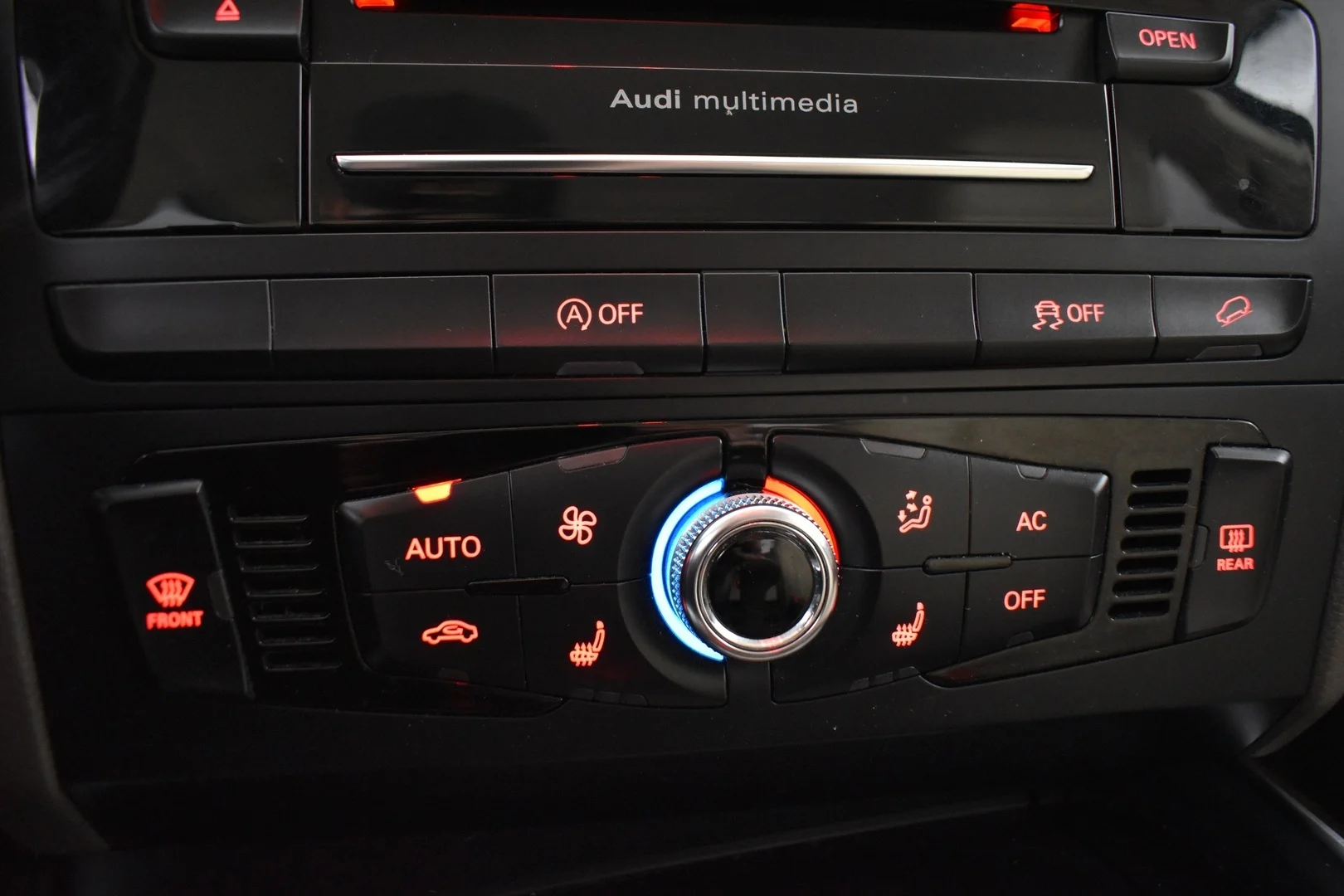 Car Image - 3ReWUYi70AcWMrYCBkge7u