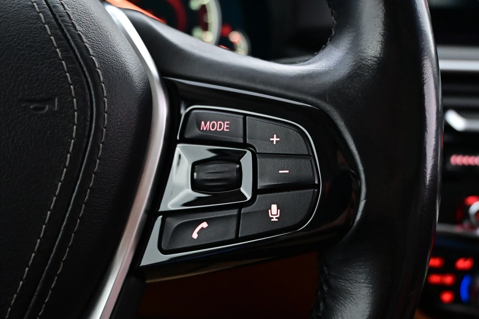 Car Image - 211a8E1UZnZw9jKzqC2p2h