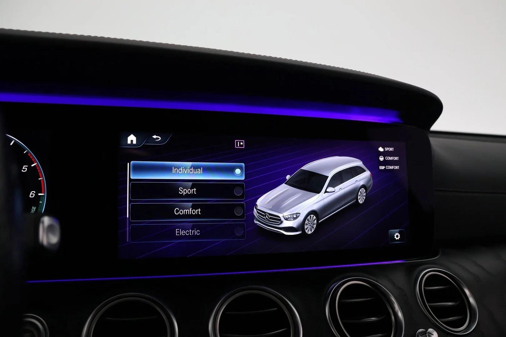 Car Image - 6YZeayJlYlEkKzB6Me35DS