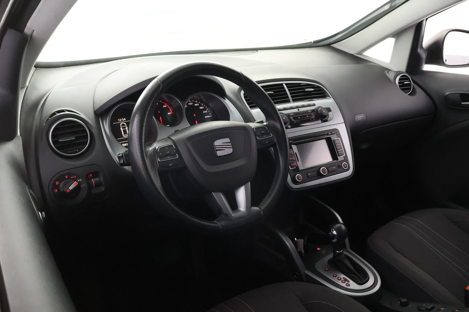 Car Image - 6PTzcnlje5L7Z110TV4mvd