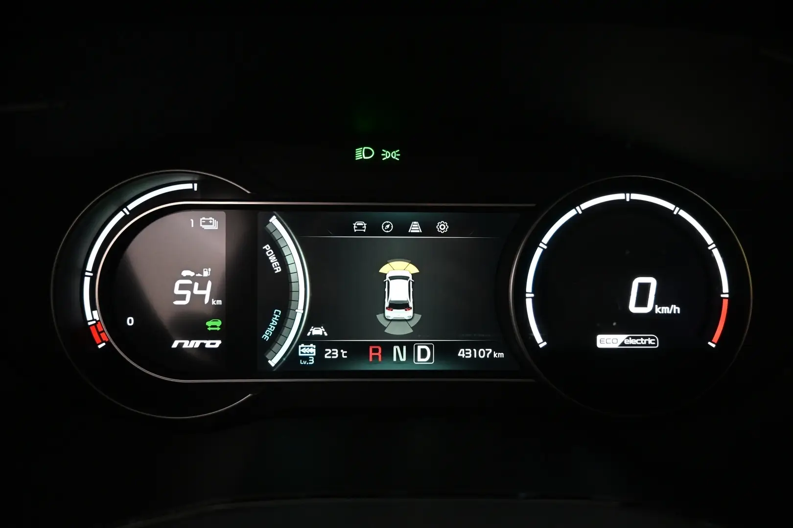 Car Image - G4OTj8Vm0Gp5cUnDqLHo1