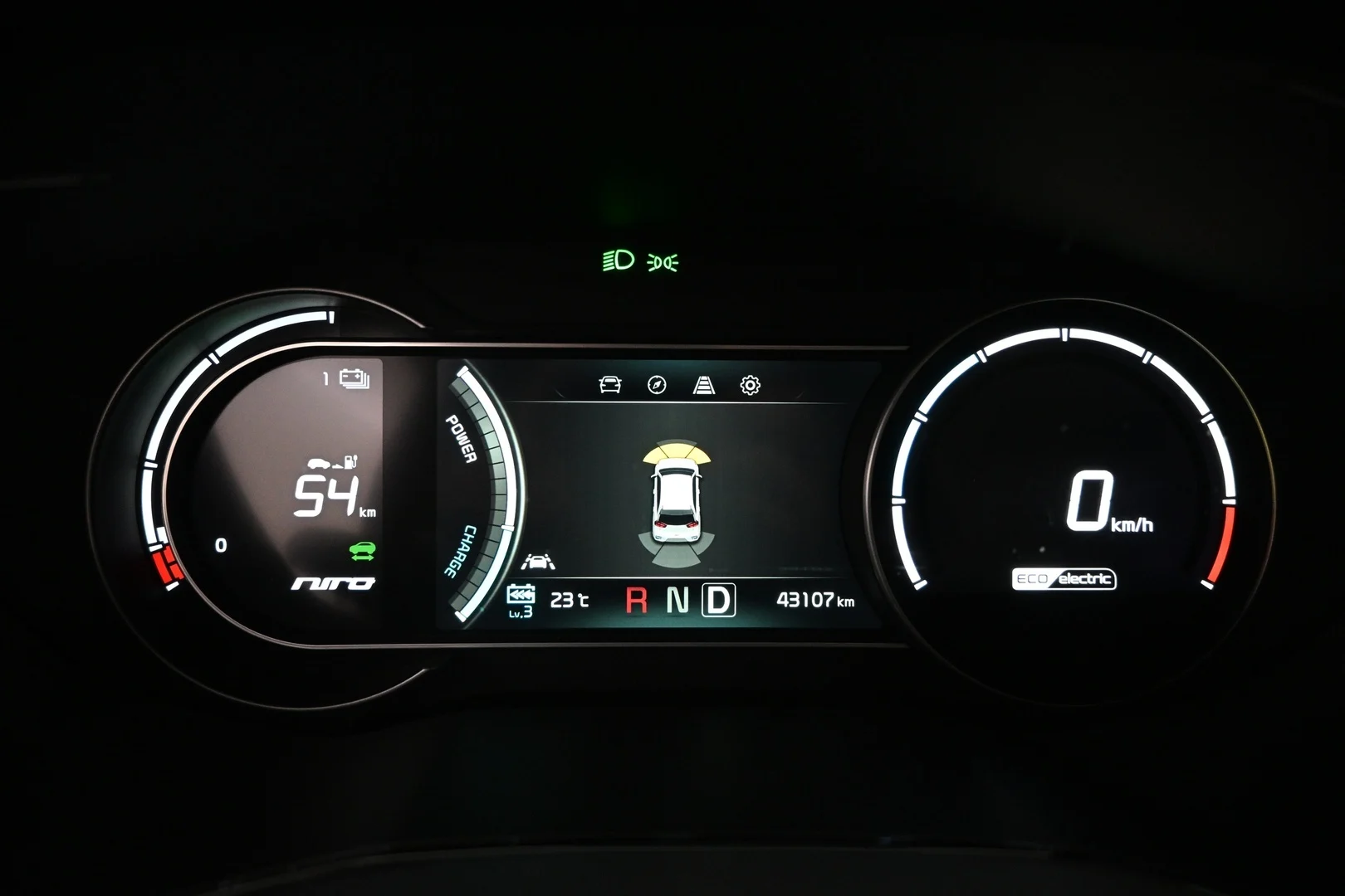 Car Image - G4OTj8Vm0Gp5cUnDqLHo1