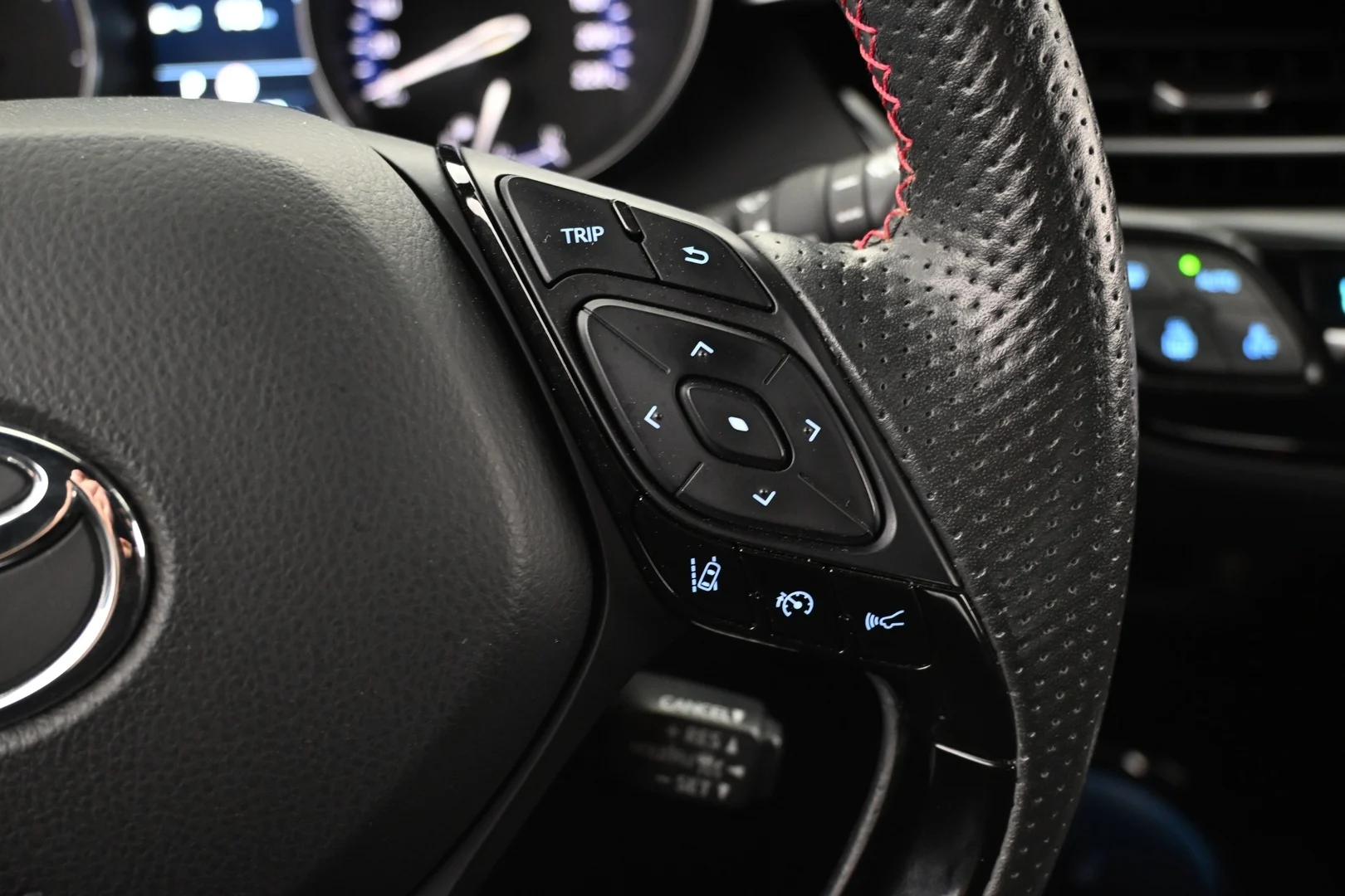 Car Image - 2TINGaqVqhuqQ1biLQ1j3R
