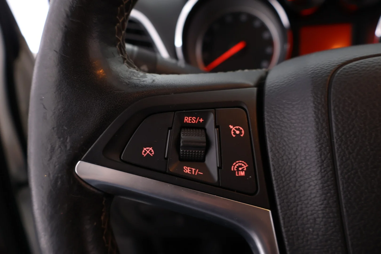 Car Image - 19TjaZg43T6v65jGpJIZCx