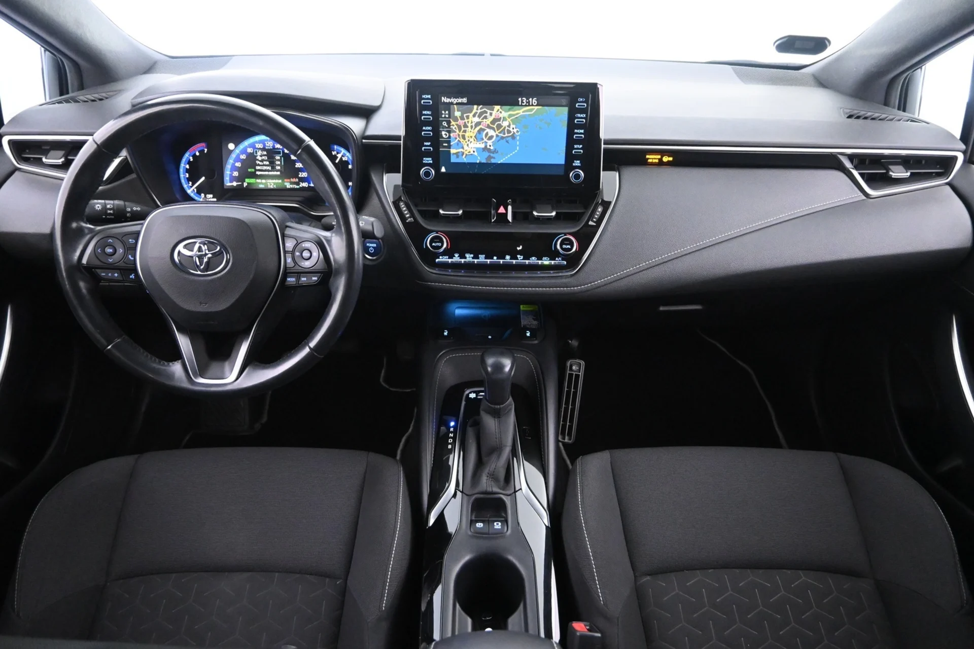 Car Image - 4efchPgBh3B0PKwiBlJhpX