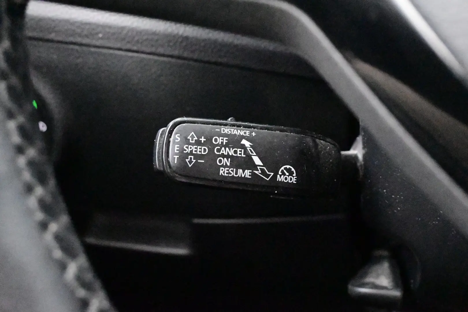 Car Image - 7HAbkWZSFG1pKNiStAGeiF