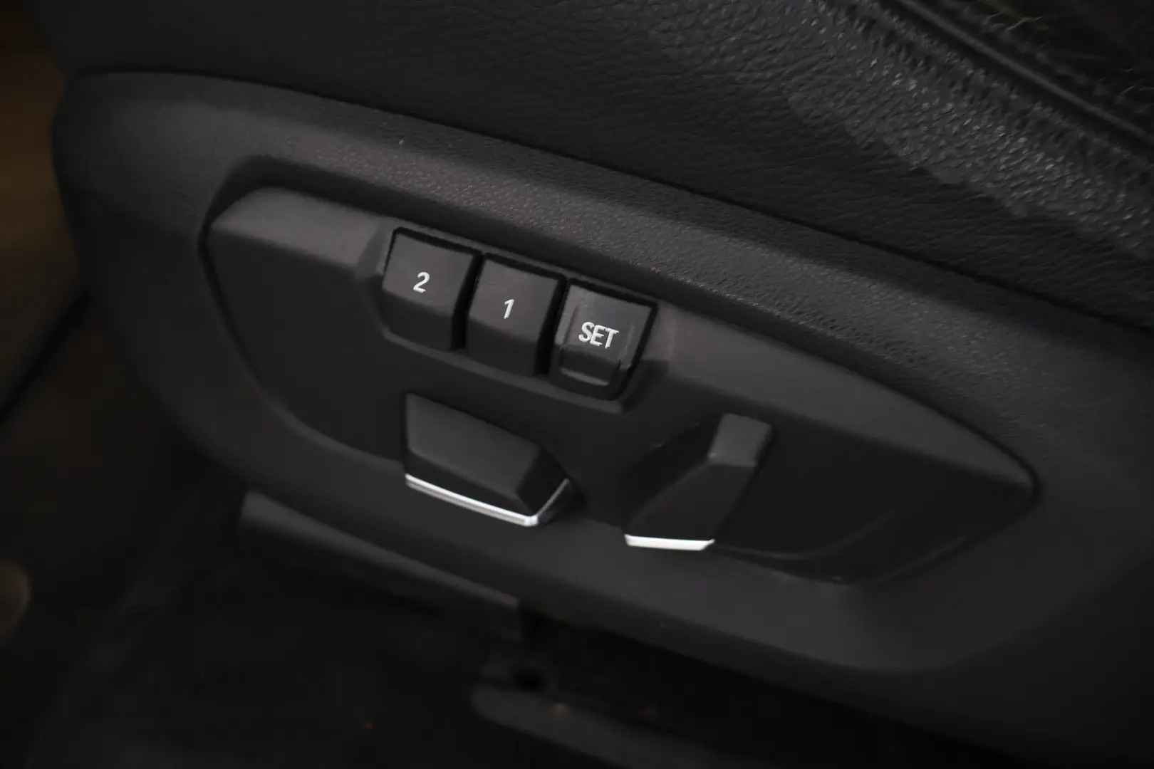 Car Image - 1UegjfekrlzQwg7t4uHsZh