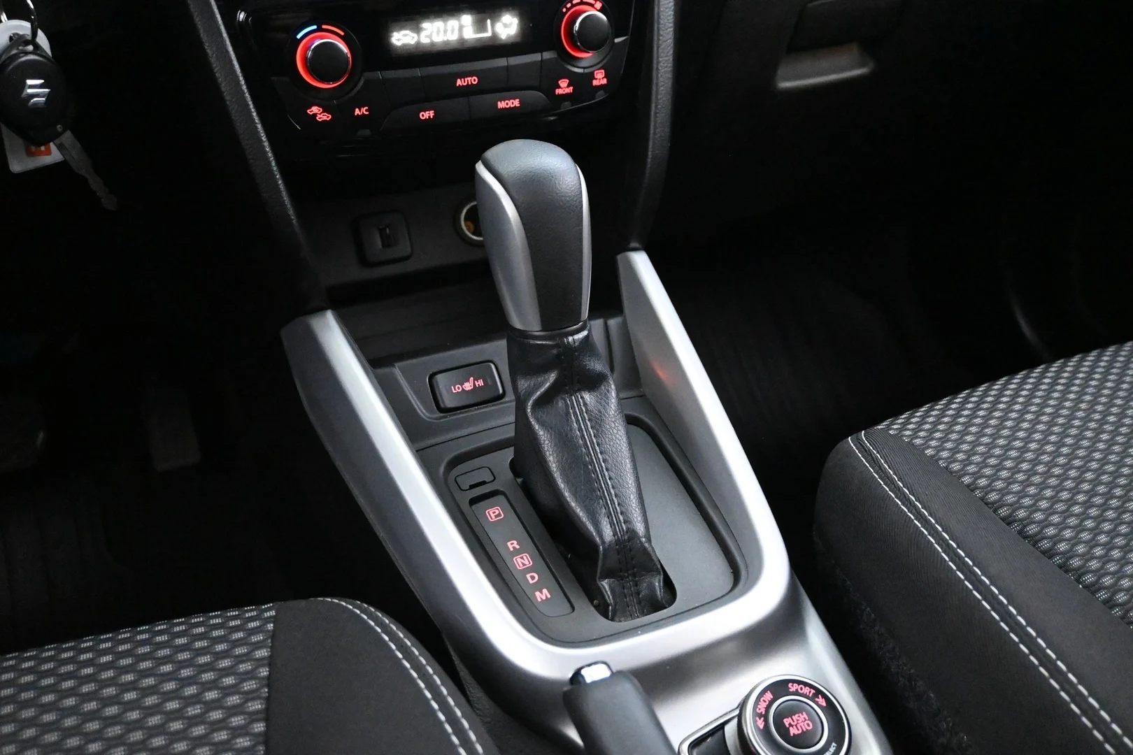 Car Image - 4hCIHn10QL4qHkmxWSG5xK