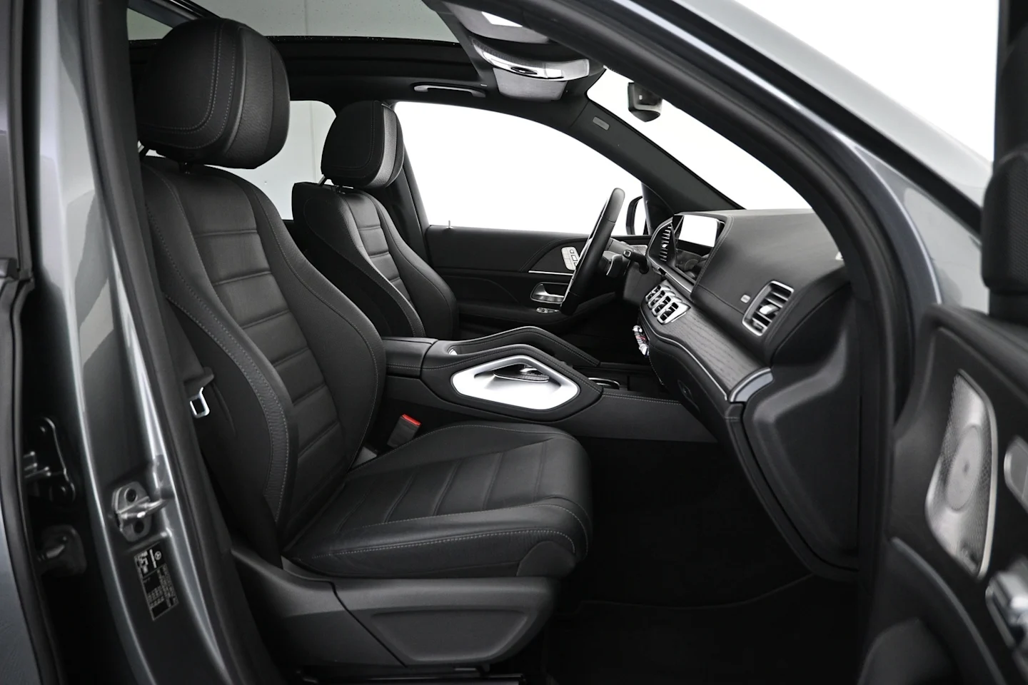 Car Image - 3FqkHhdu4wVBHV0i10a7ec