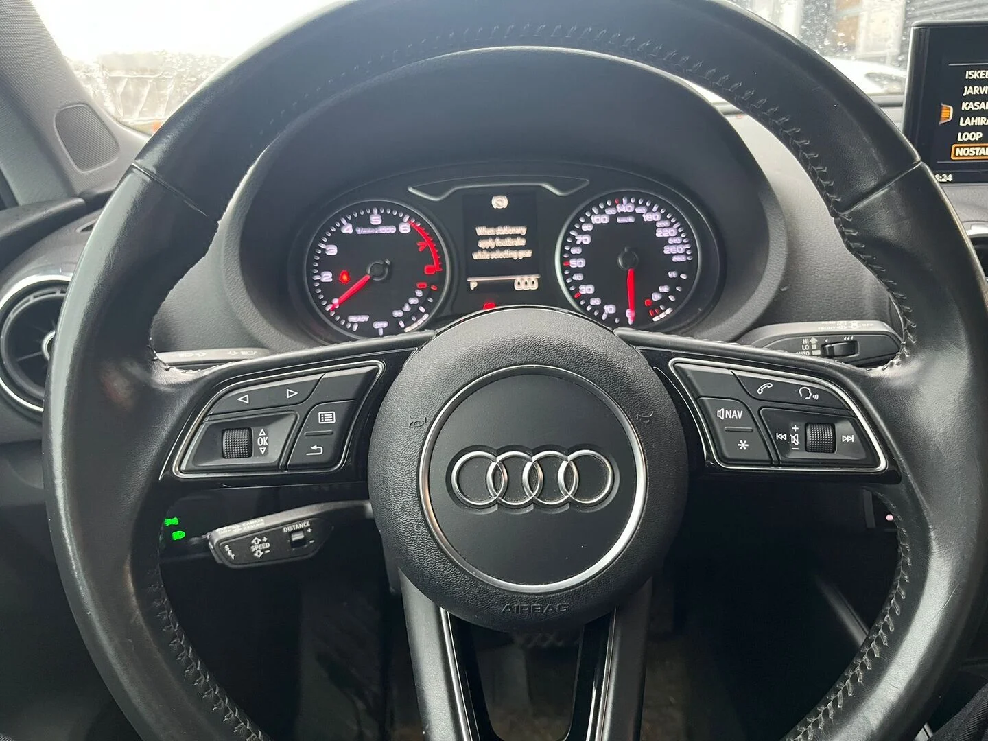 Car Image - 3ny1a72uWKQsZQ4IFMAeFN