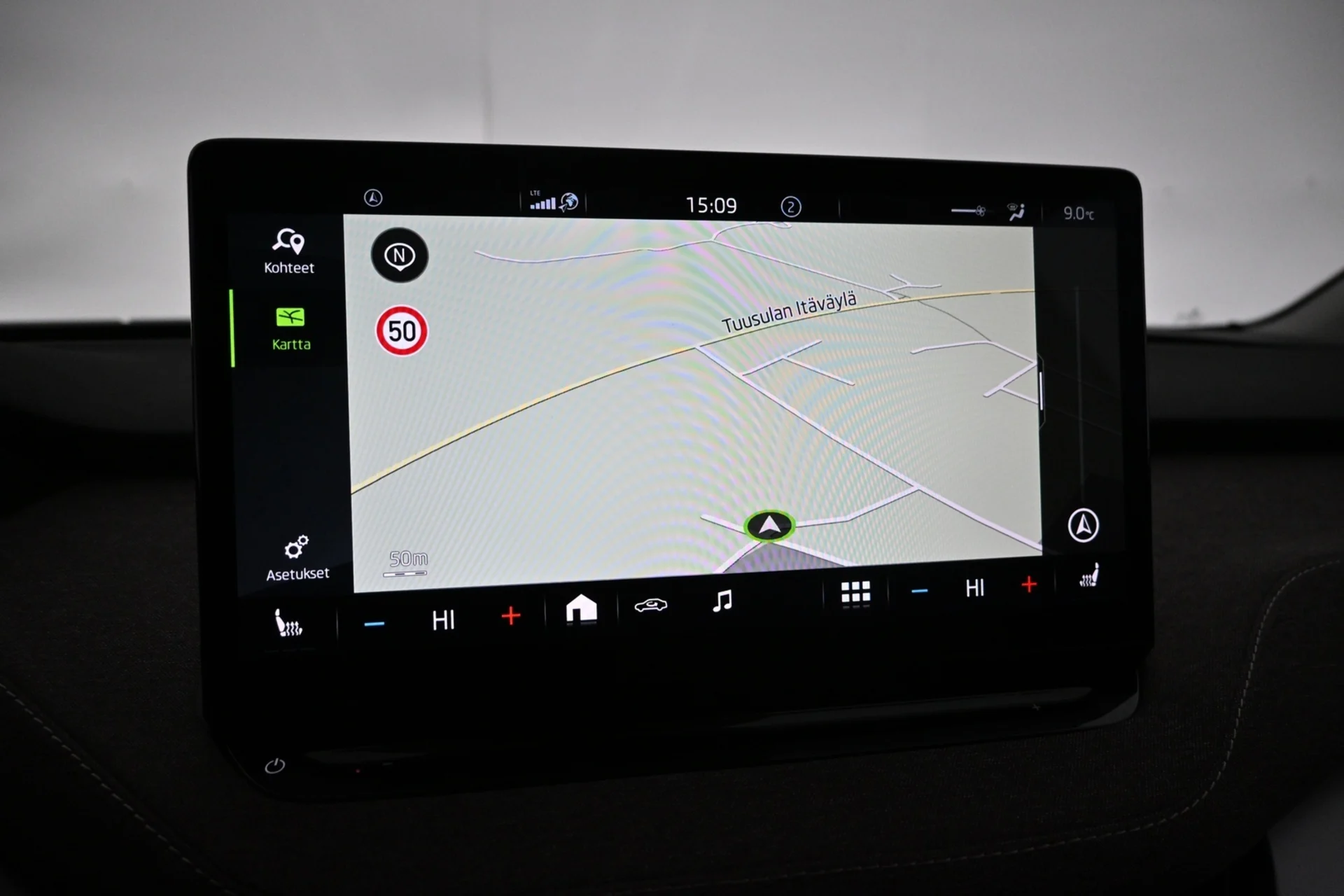 Car Image - c3Sl2OHwcOoI9r9ZKjoXY