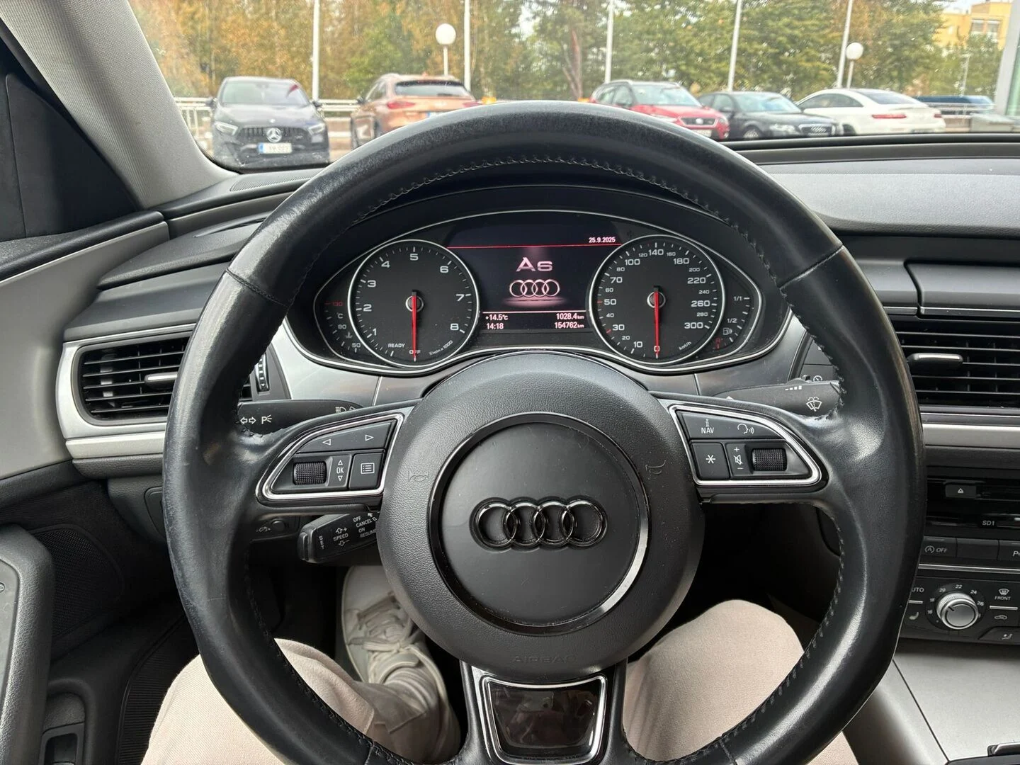 Car Image - 1ZWUKsggtdU5YUvMmMBTma