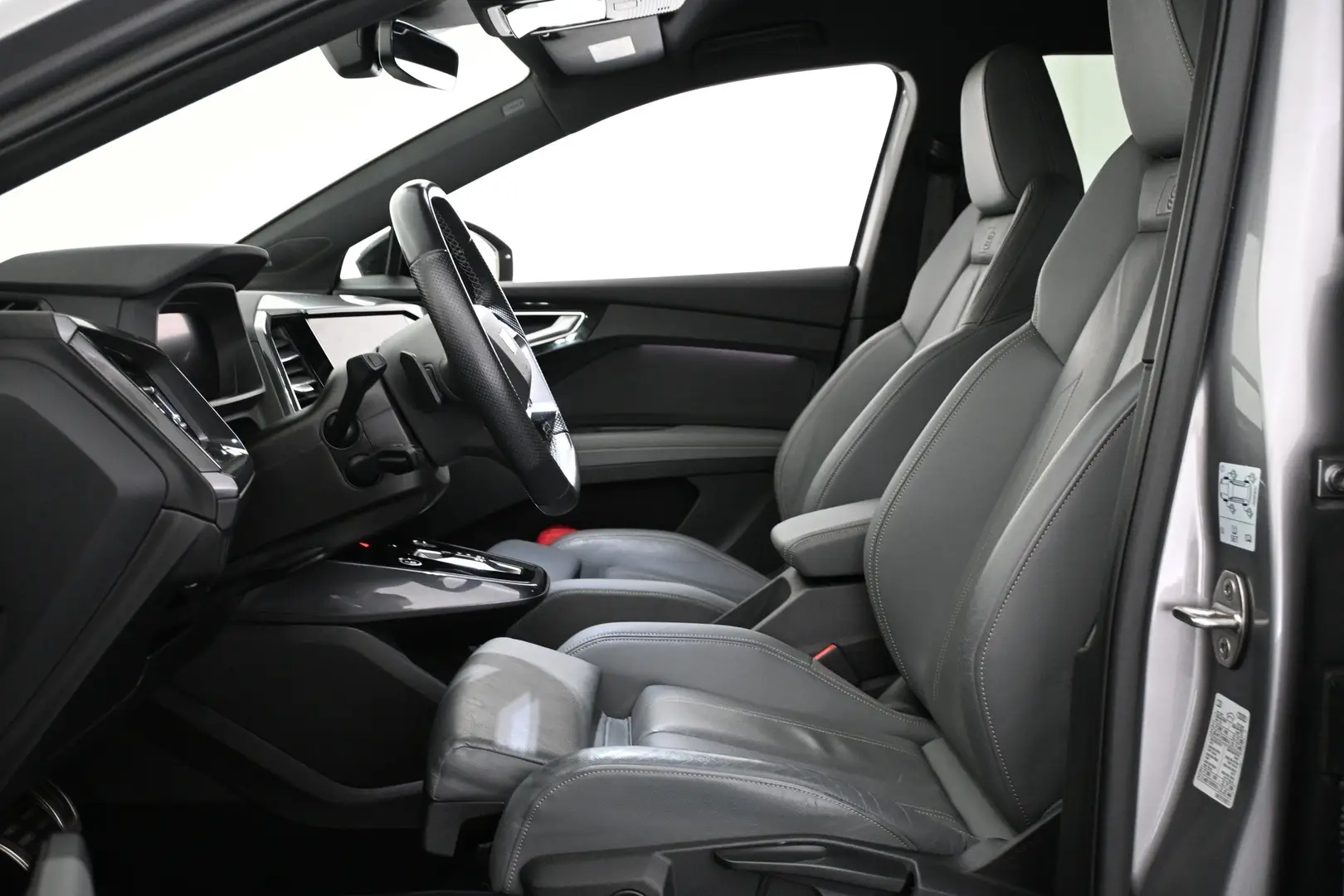Car Image - 47IPxjhYlf2TYRhbNjfh7q