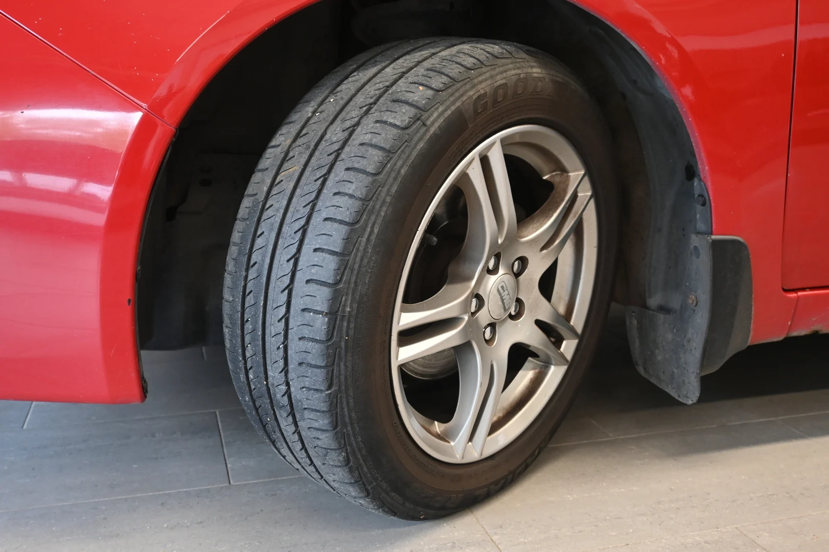 Car Image - 30OQstjzz7XLm0TIamuF1d