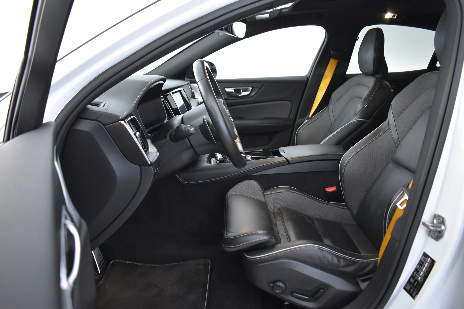 Car Image - 5V7UBXfcEBrf4p1RIDYyct
