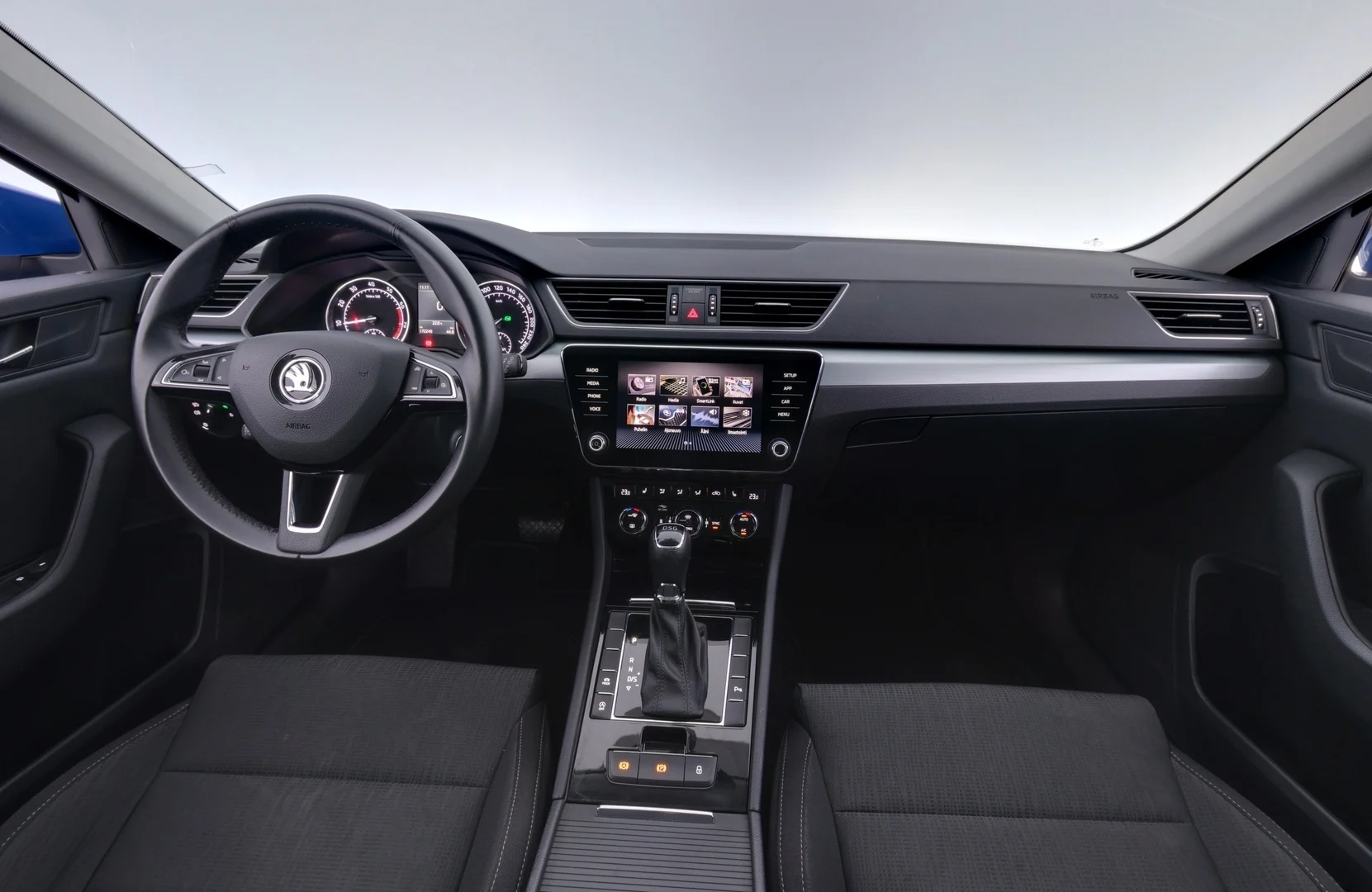 Car Image - 2RnB2iiVZbv3fvqbStzKTg