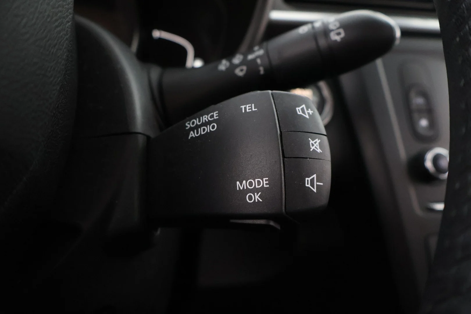 Car Image - 1UCUYW1Pb9Mzou8NNvlKFf