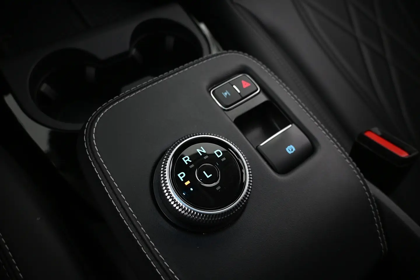 Car Image - 18LVVWT8IEWtmILCXISd4c