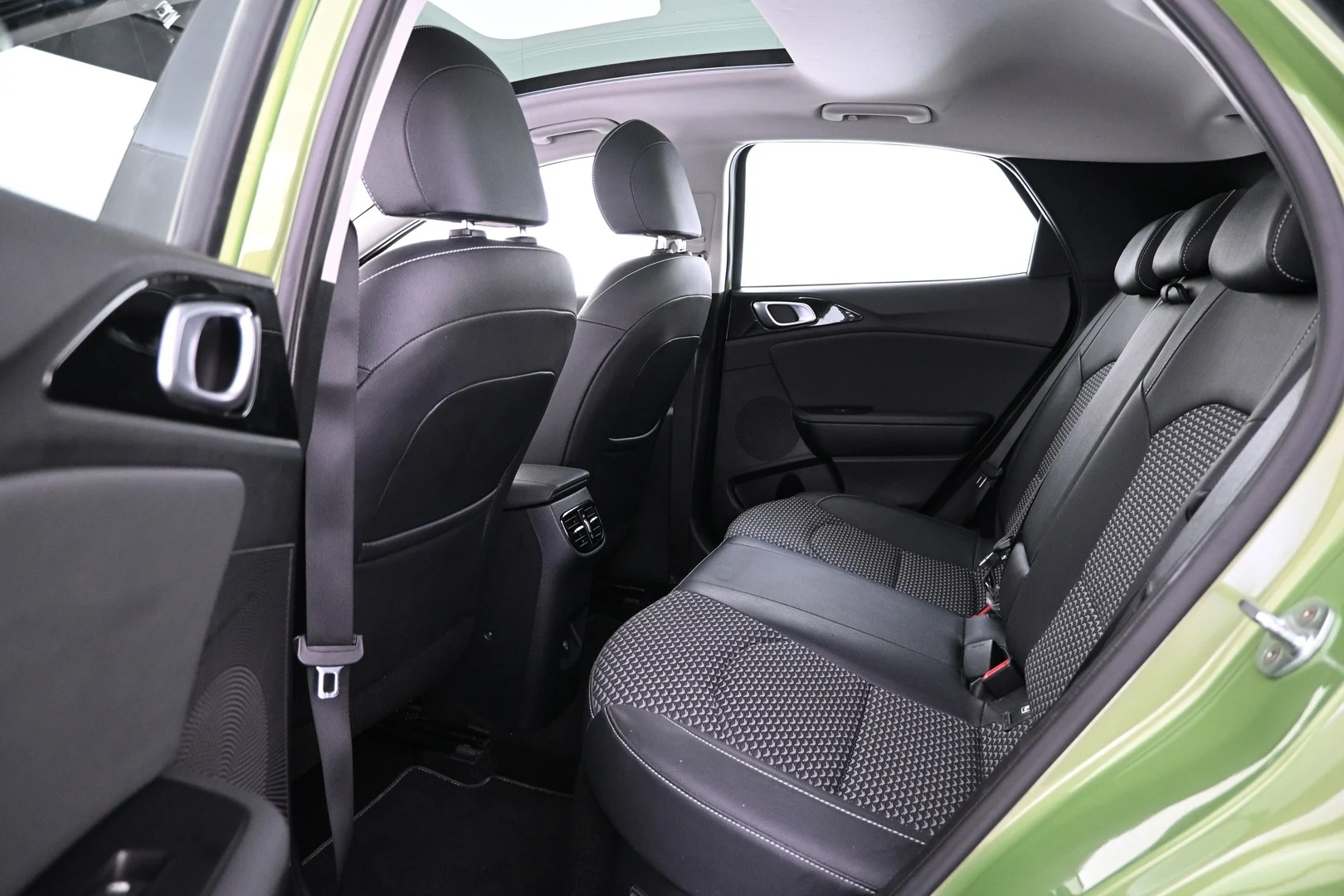 Car Image - 2TClwVv1Y0HBoJckh2CORV