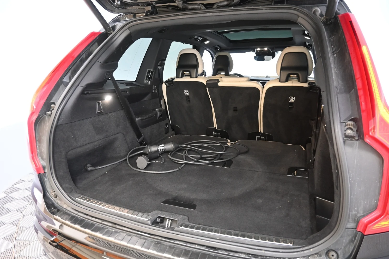 Car Image - 1xMxgcidORVveUy3rHwXhL
