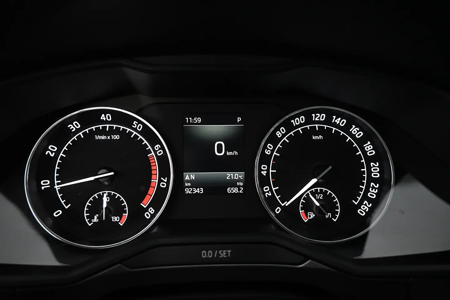 Car Image - 3Ys8Dvk4iLEfbnjJ4UrdPg