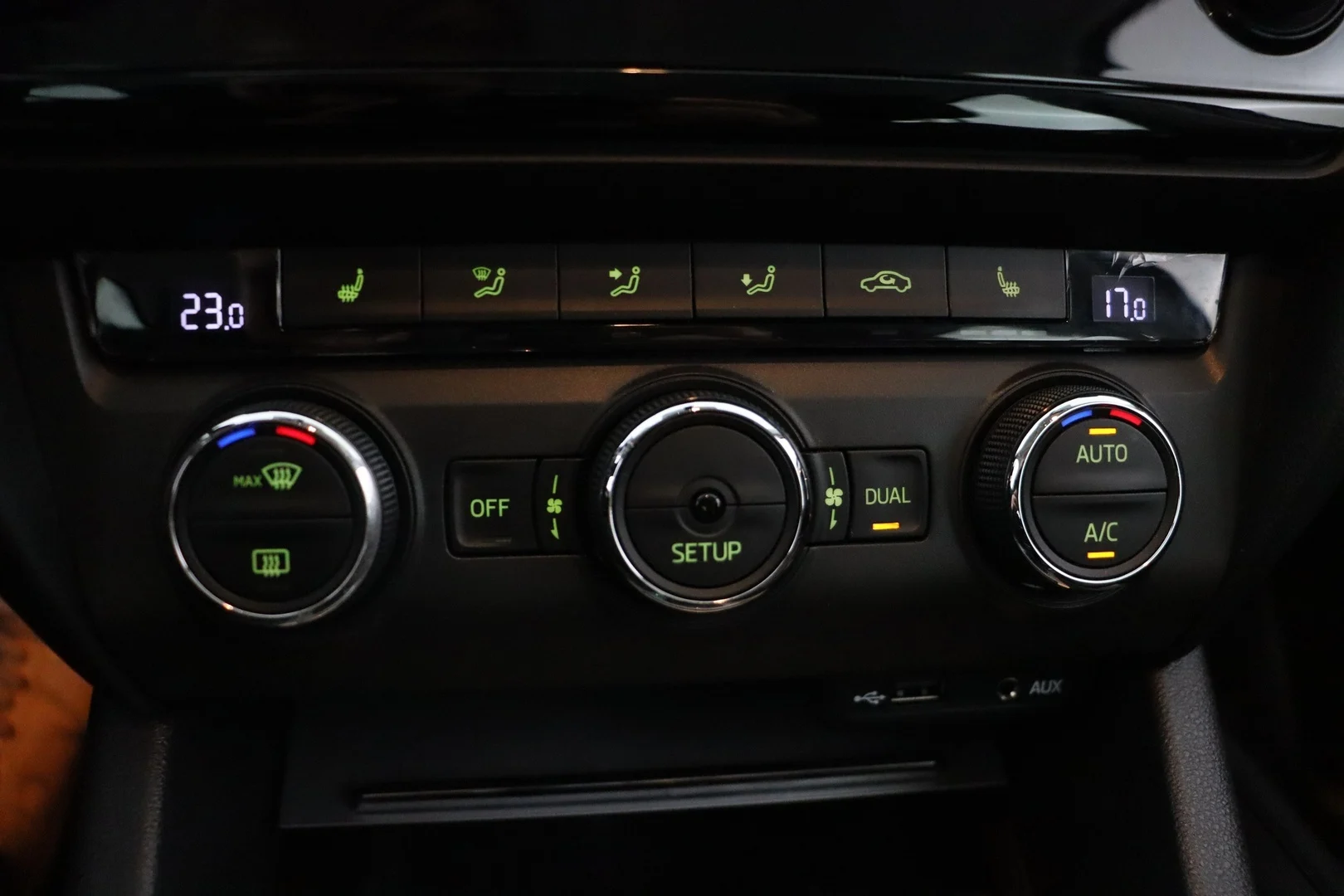 Car Image - 6576wZ1kye2zINsjOvgQw0