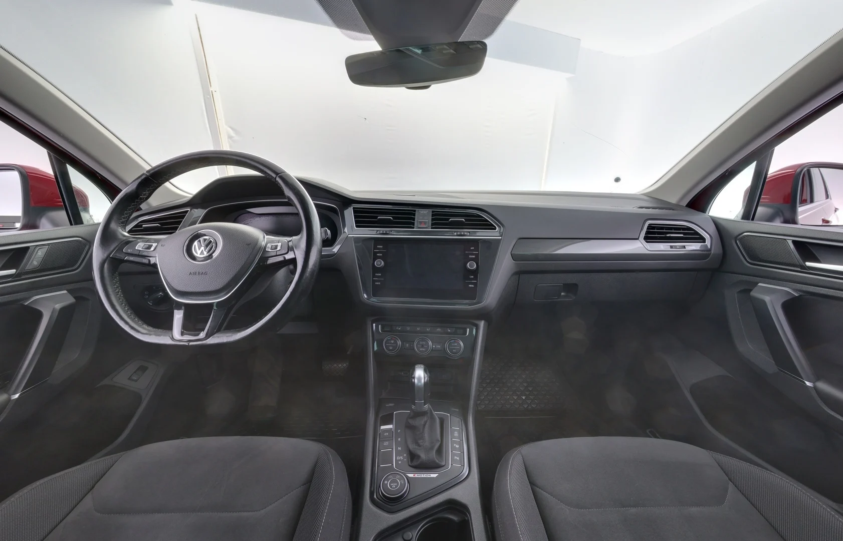 Car Image - 1E9VrUJmha3thYZBLGLf3C