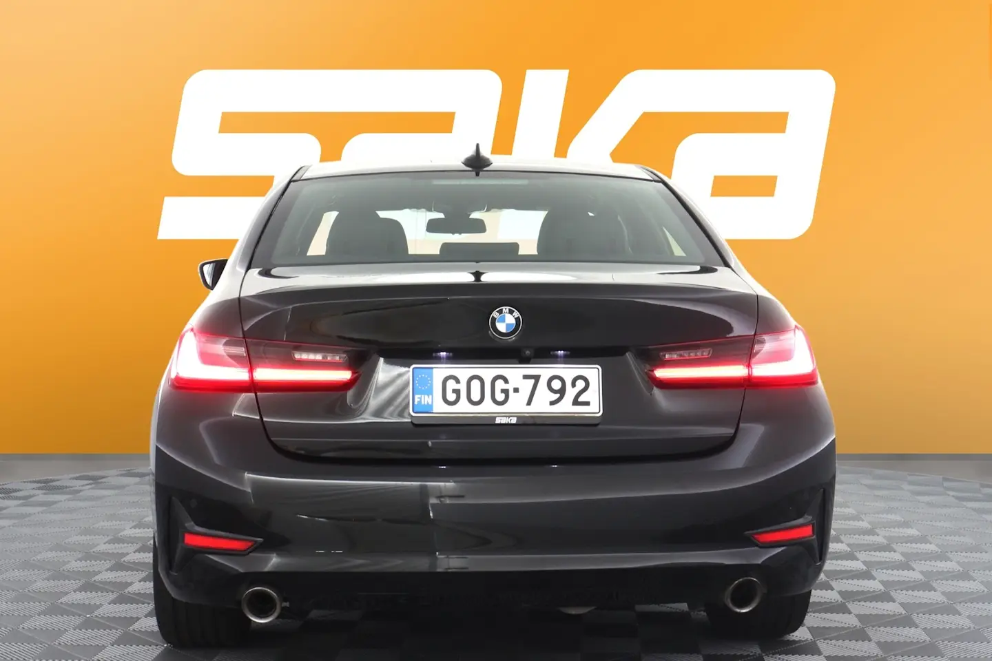 Car Image - oicI0oxzlmAR0Cd6Df4PG