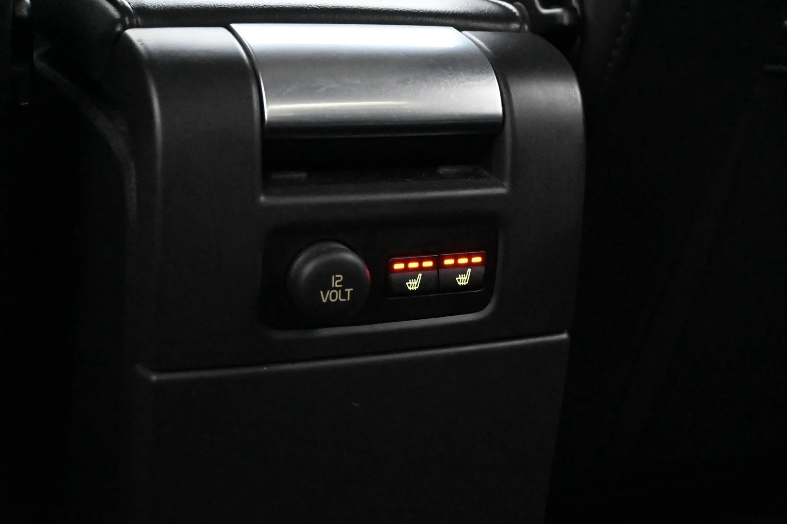 Car Image - 6ZVkwlAdicvEfPTMMMdwH3