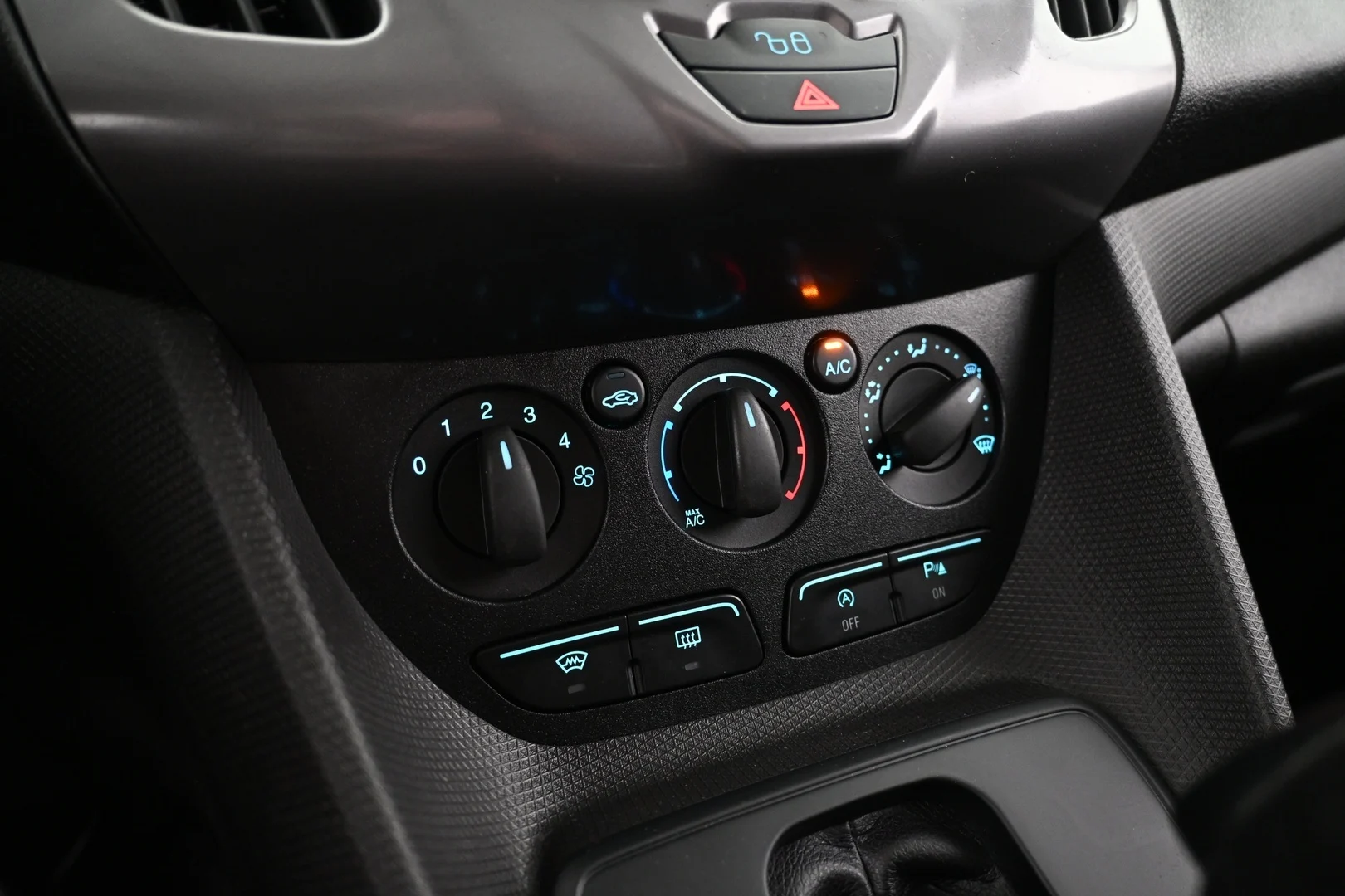 Car Image - 25MYmKs5G9LjYUH7c9zzbA