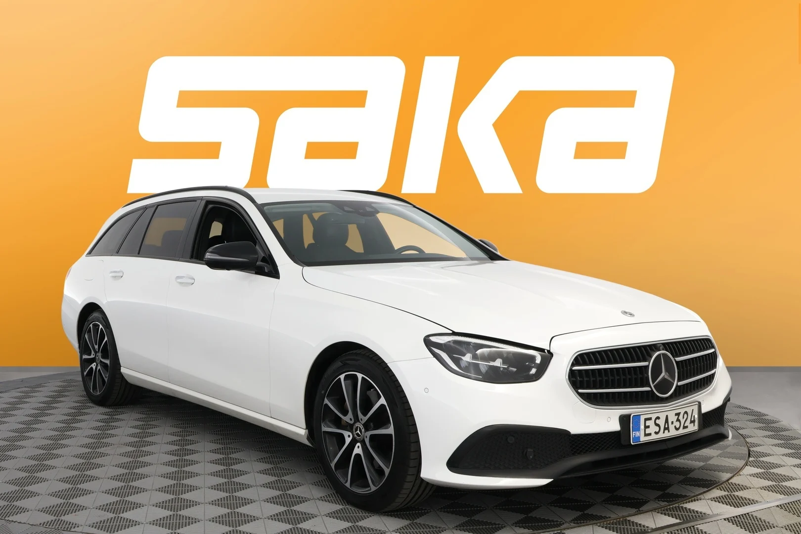 Car Image - IDRI4T1lLG2aaS3CeNhlk