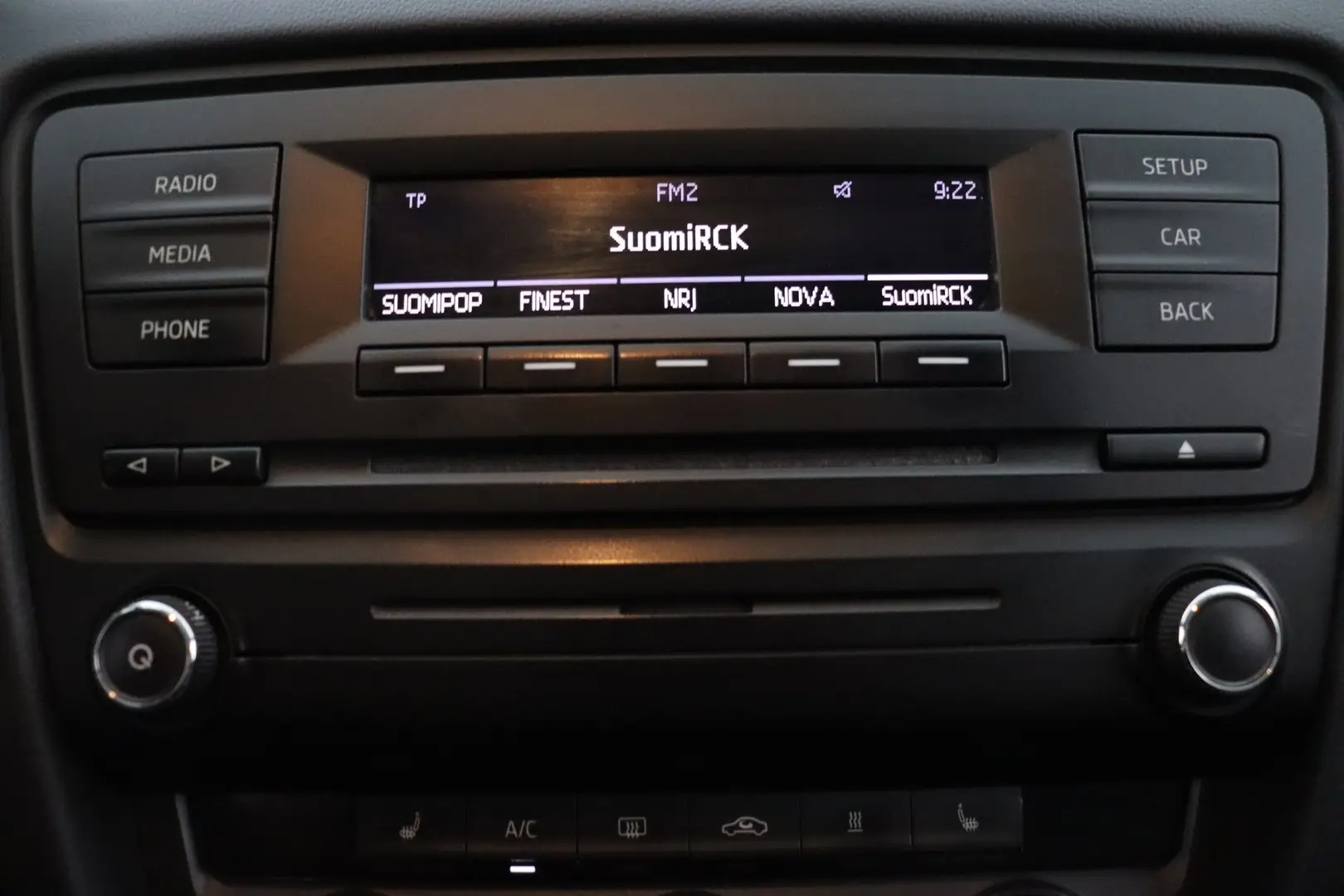 Car Image - V5BxMnSBEgLQF4Nqrz0Ak